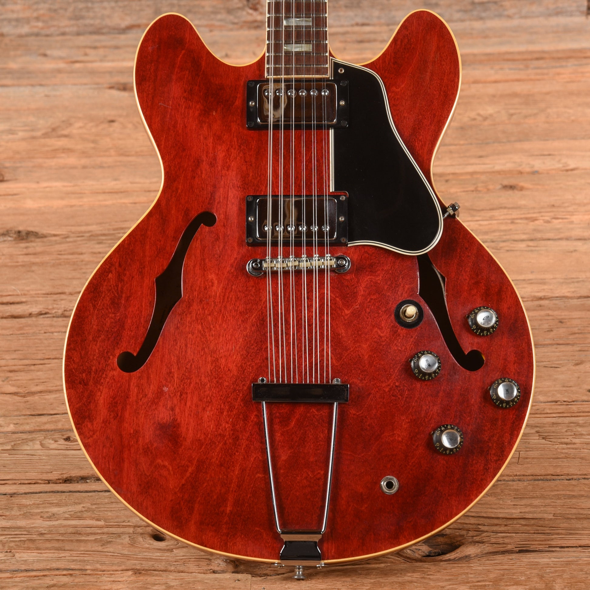 Gibson ES-335-12 Cherry 1966 Electric Guitars / Semi-Hollow