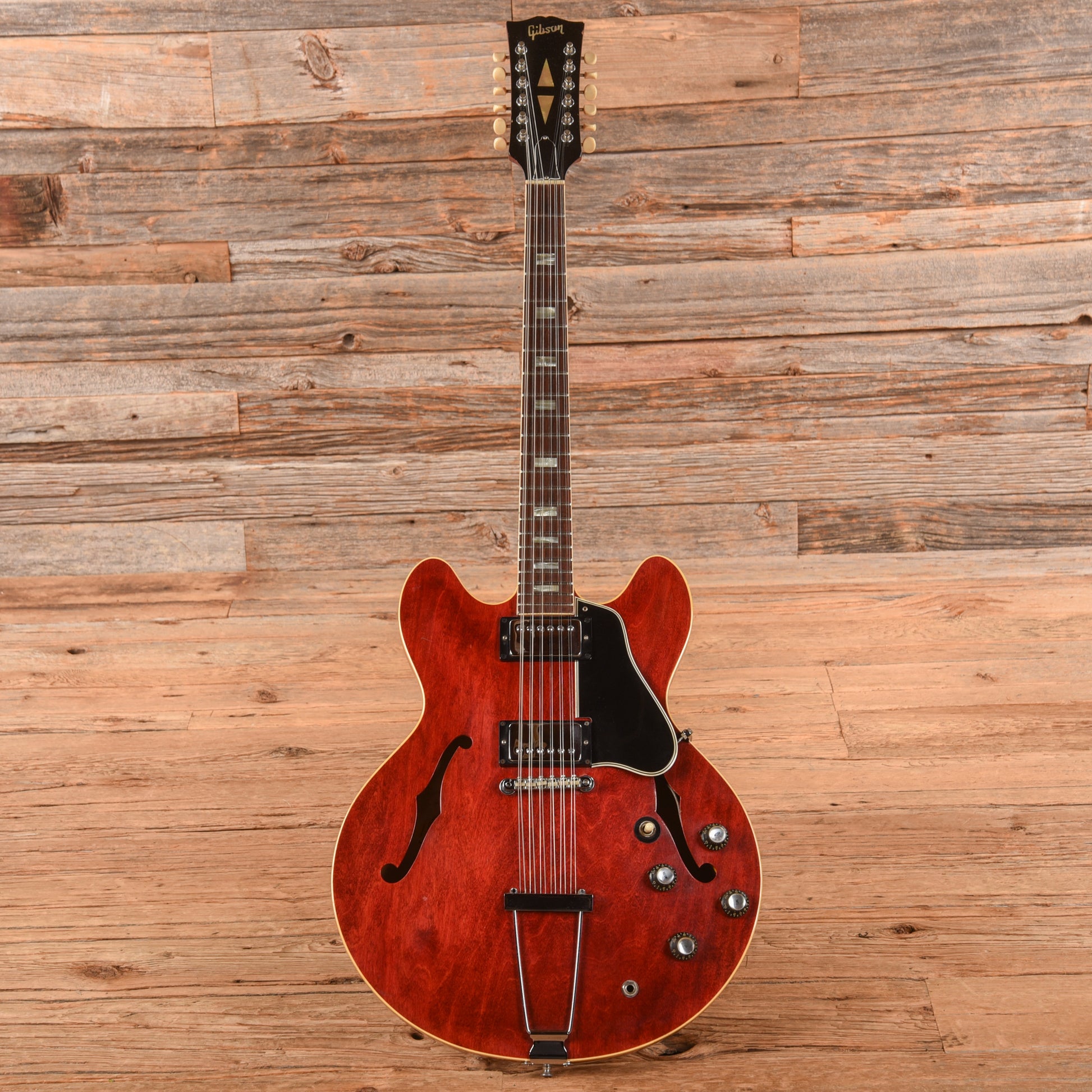 Gibson ES-335-12 Cherry 1966 Electric Guitars / Semi-Hollow