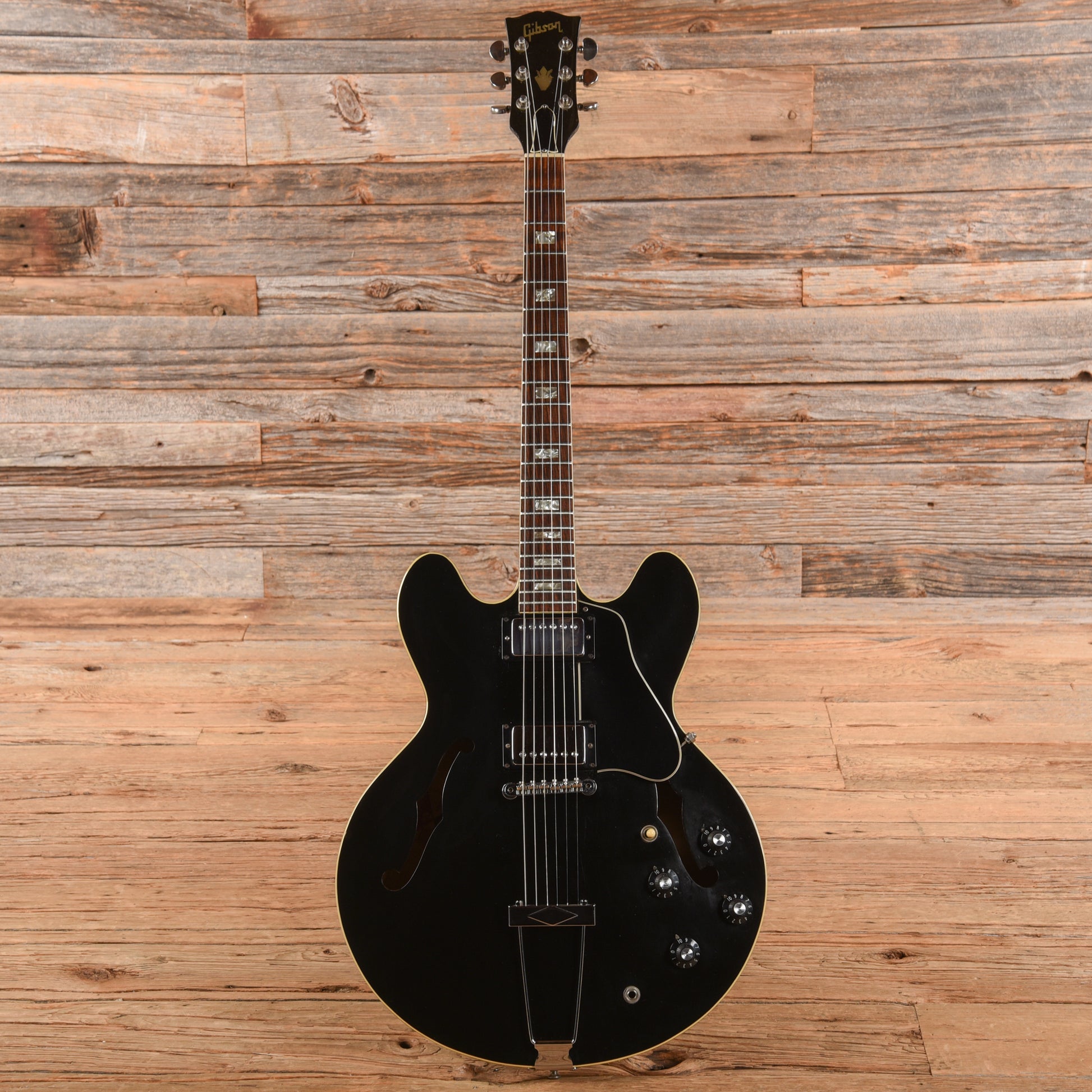 Gibson ES-335 Black 1975 Electric Guitars / Semi-Hollow