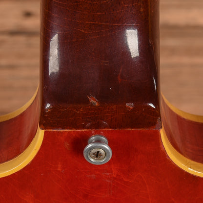 Gibson ES-335 Cherry 1968 Electric Guitars / Semi-Hollow