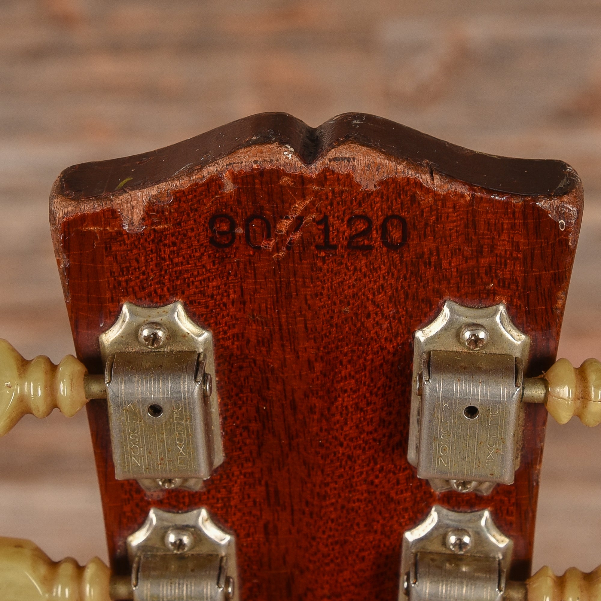 Gibson ES-335 Cherry 1968 Electric Guitars / Semi-Hollow