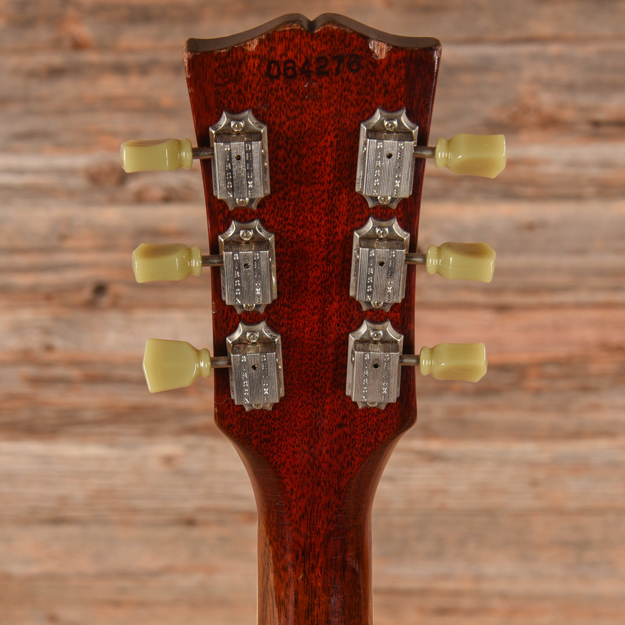Gibson ES-335 Cherry 1968 Electric Guitars / Semi-Hollow