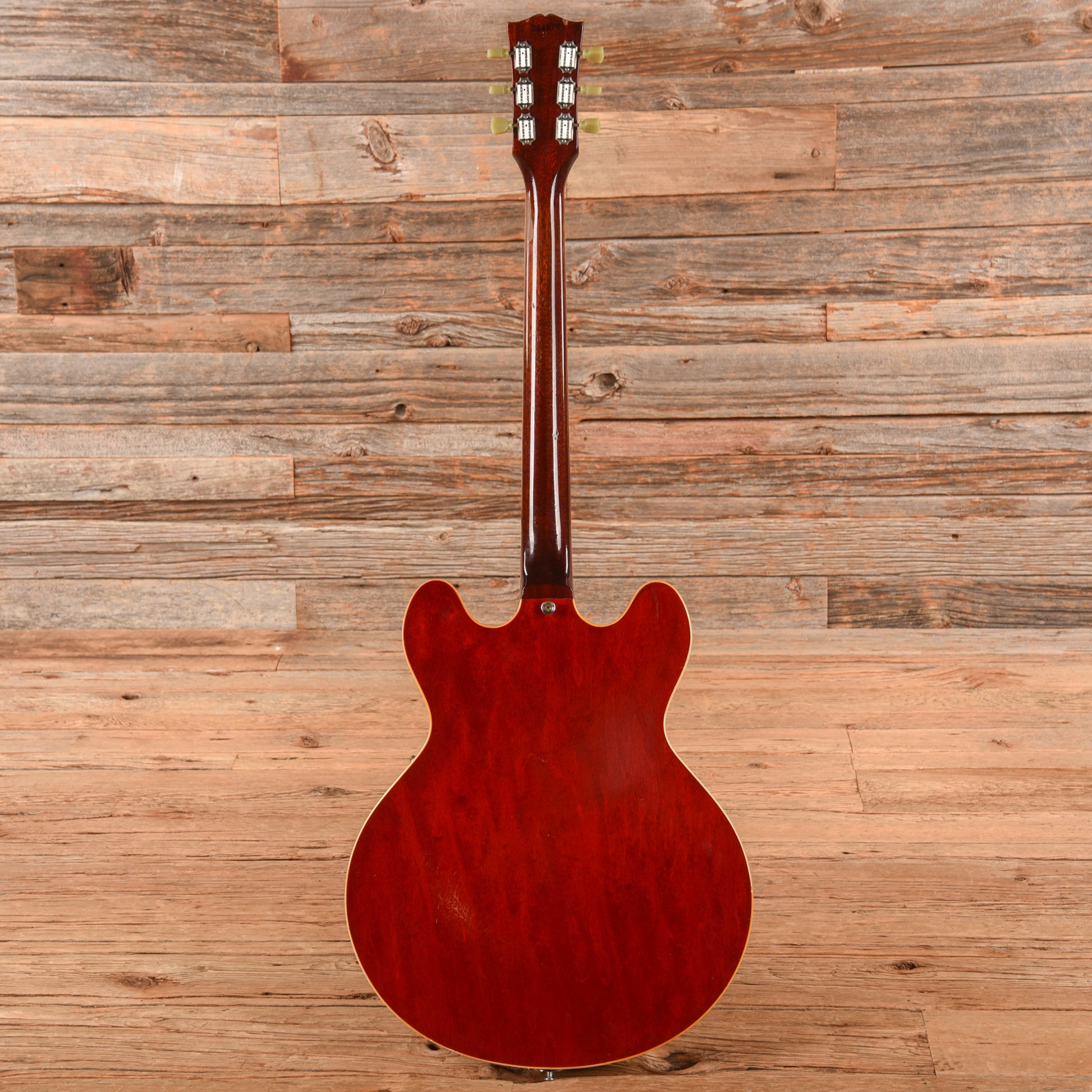 Gibson ES-335 Cherry 1968 Electric Guitars / Semi-Hollow