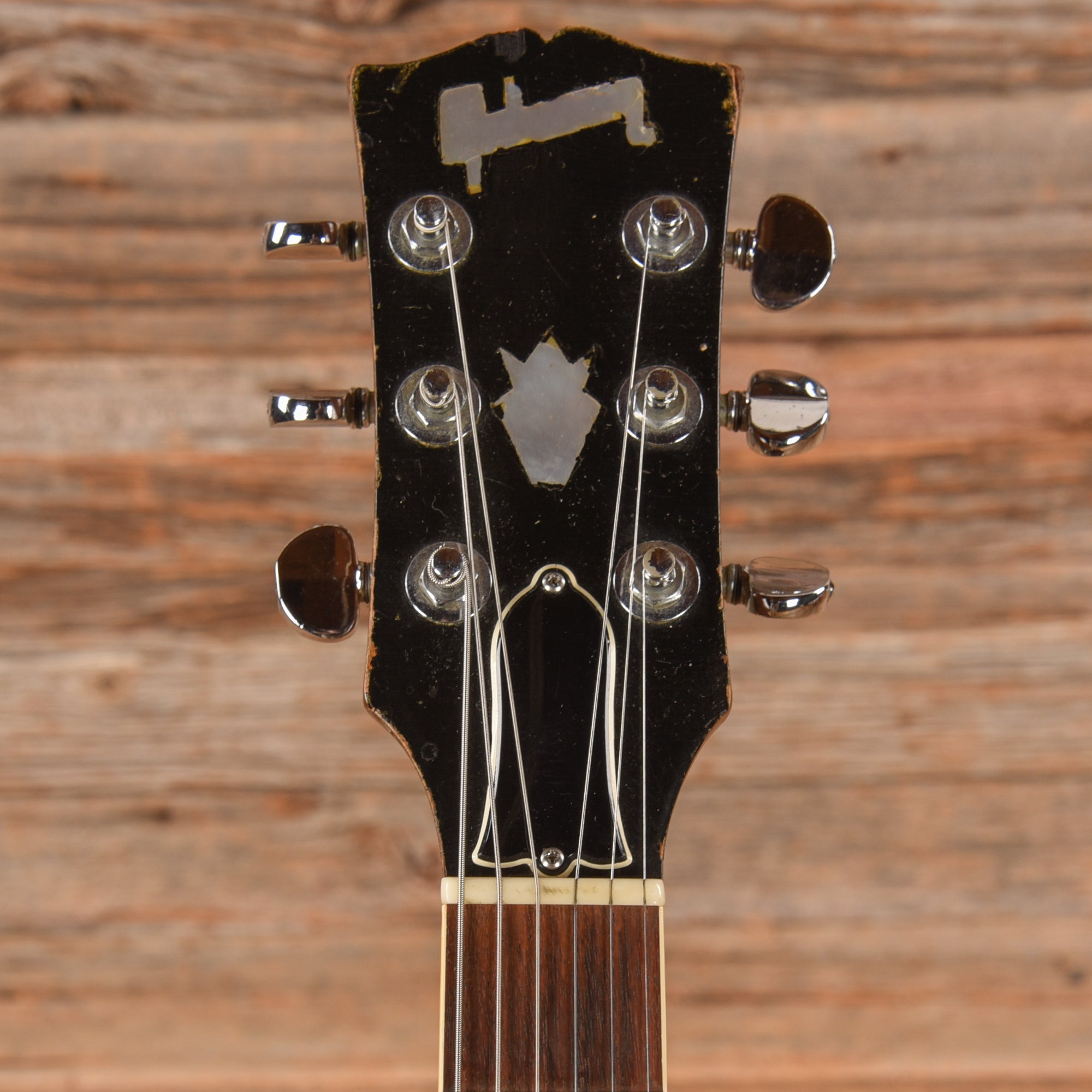 Gibson ES-335 Cherry 1969 Electric Guitars / Semi-Hollow
