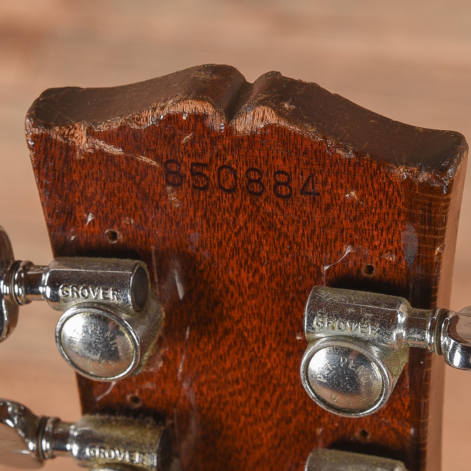 Gibson ES-335 Cherry 1969 Electric Guitars / Semi-Hollow