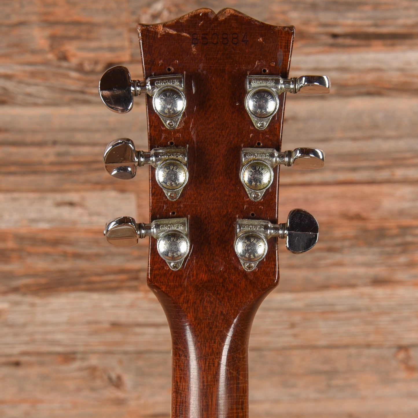 Gibson ES-335 Cherry 1969 Electric Guitars / Semi-Hollow