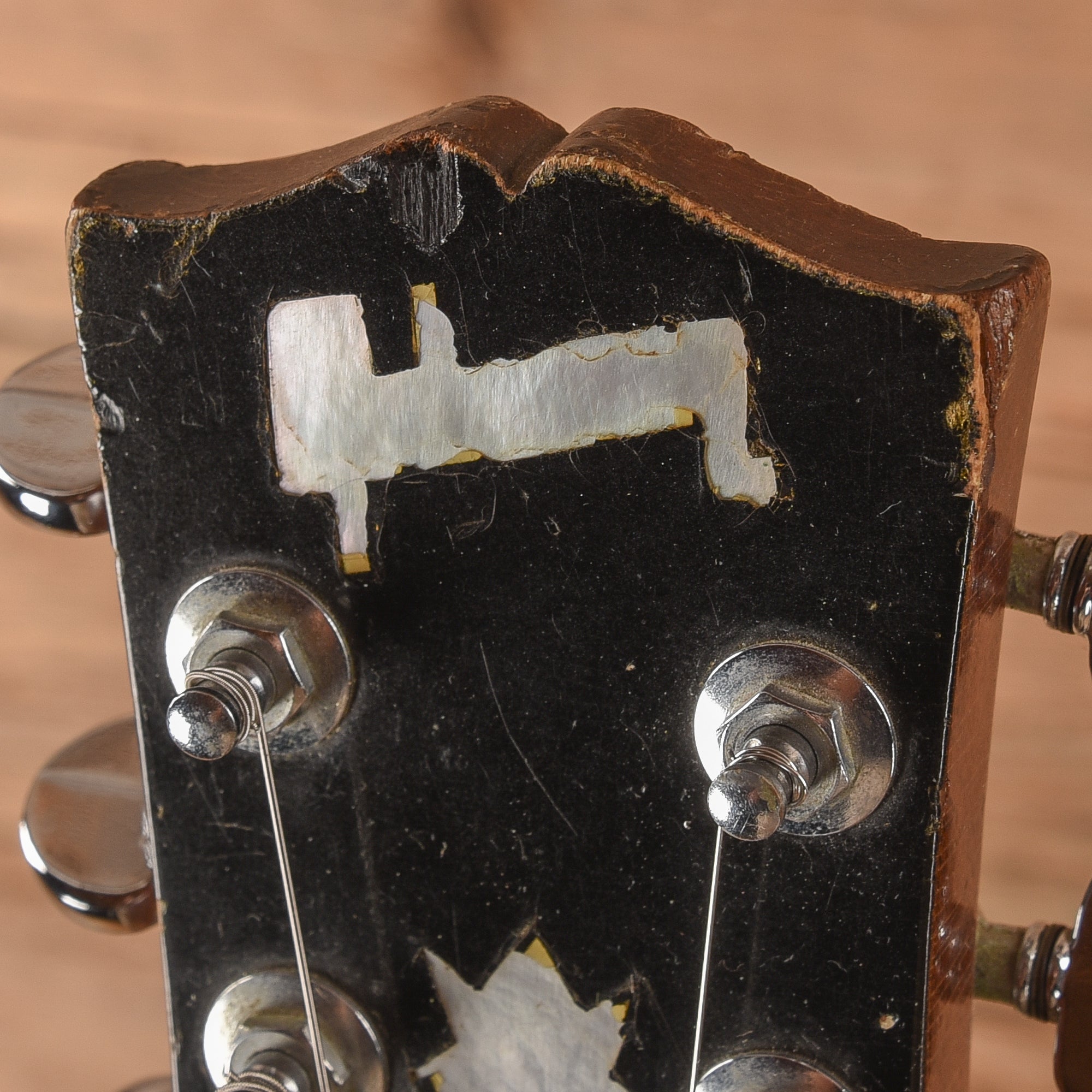 Gibson ES-335 Cherry 1969 Electric Guitars / Semi-Hollow