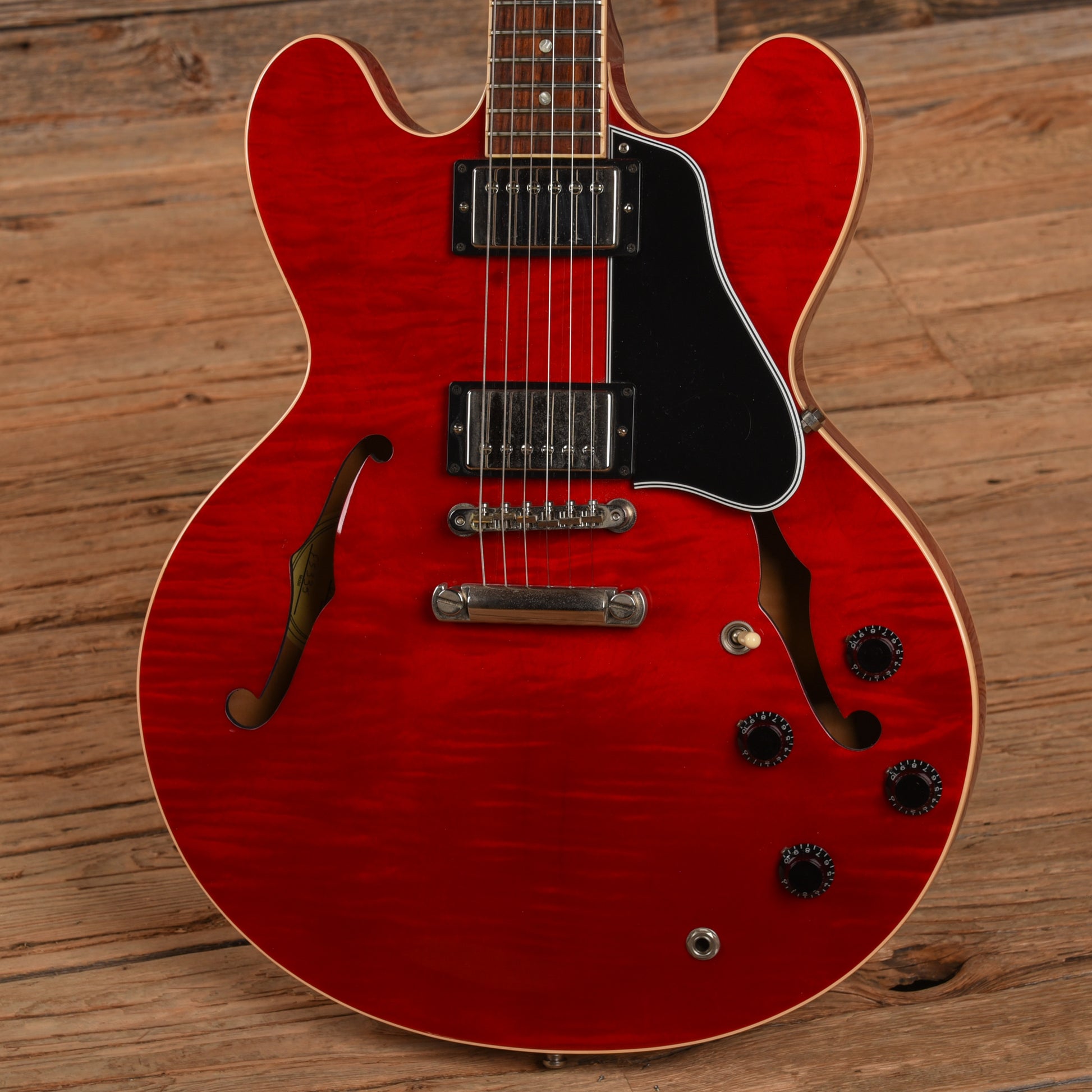 Gibson ES-335 Cherry 2000 Electric Guitars / Semi-Hollow