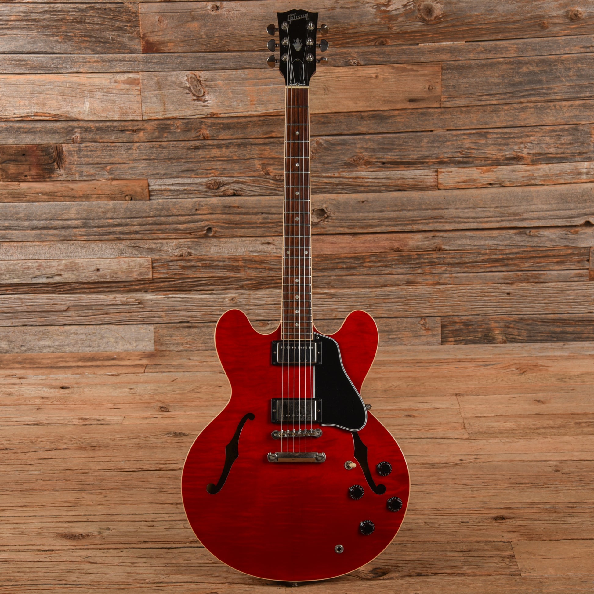 Gibson ES-335 Cherry 2000 Electric Guitars / Semi-Hollow