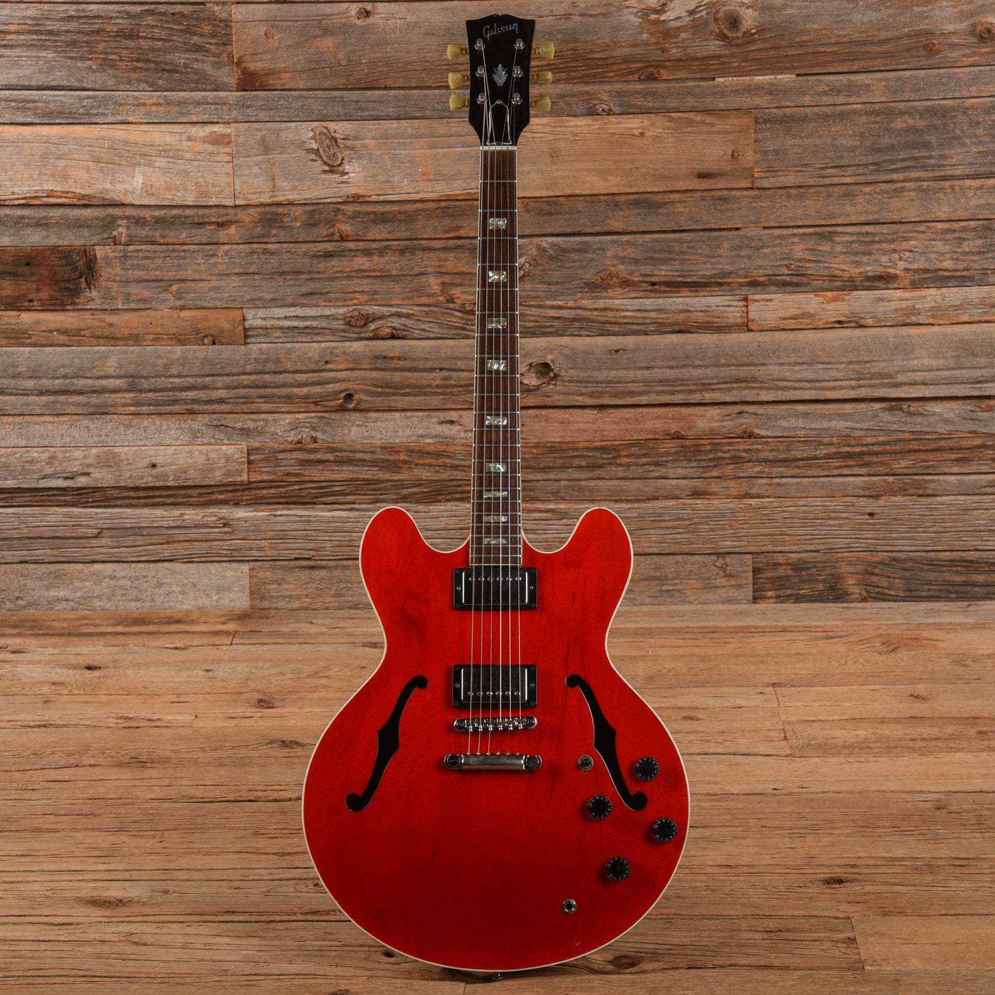 Gibson ES-335 Cherry Refin 1969 Electric Guitars / Semi-Hollow