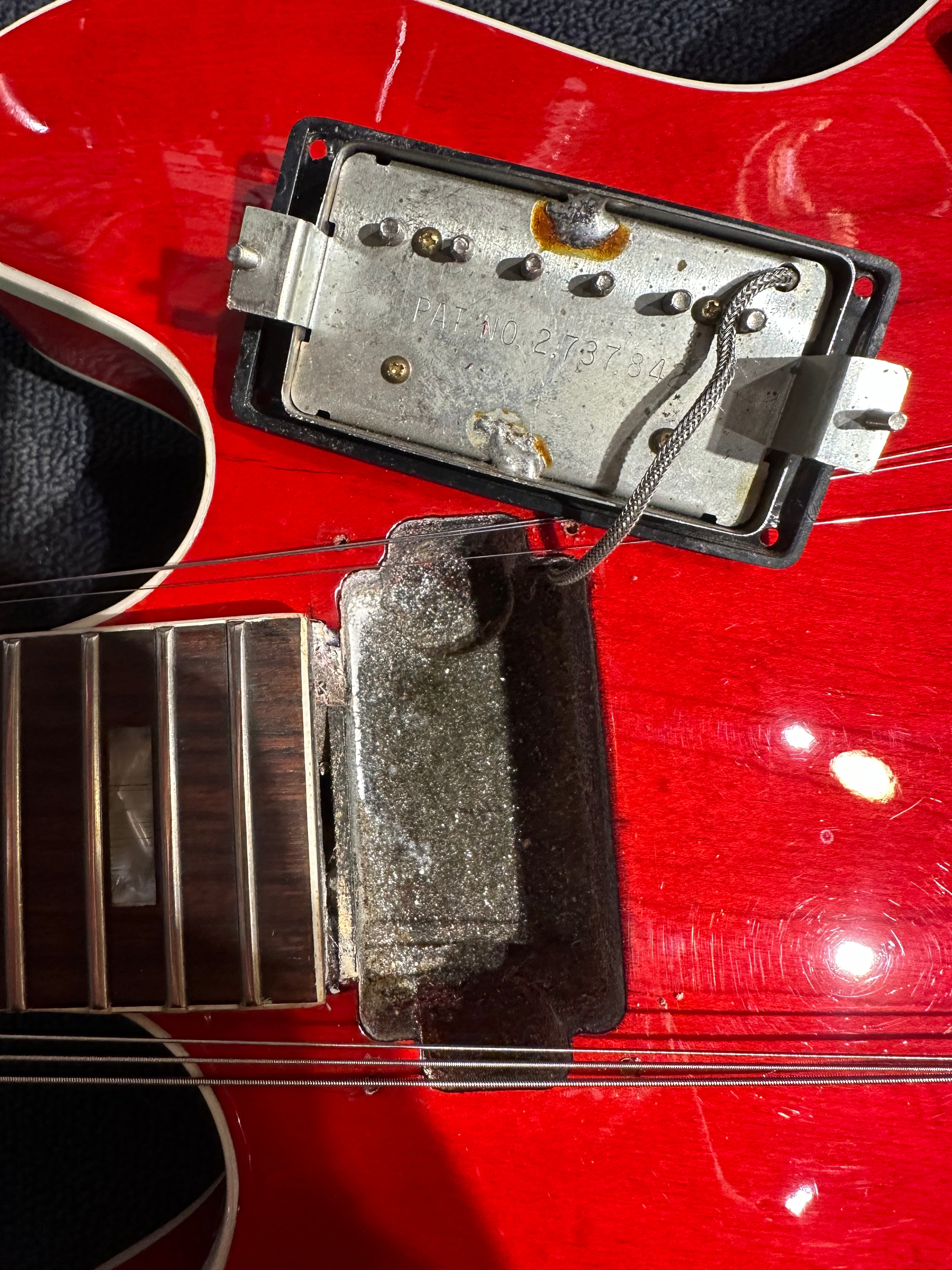 Gibson ES-335 Cherry Refin 1969 Electric Guitars / Semi-Hollow