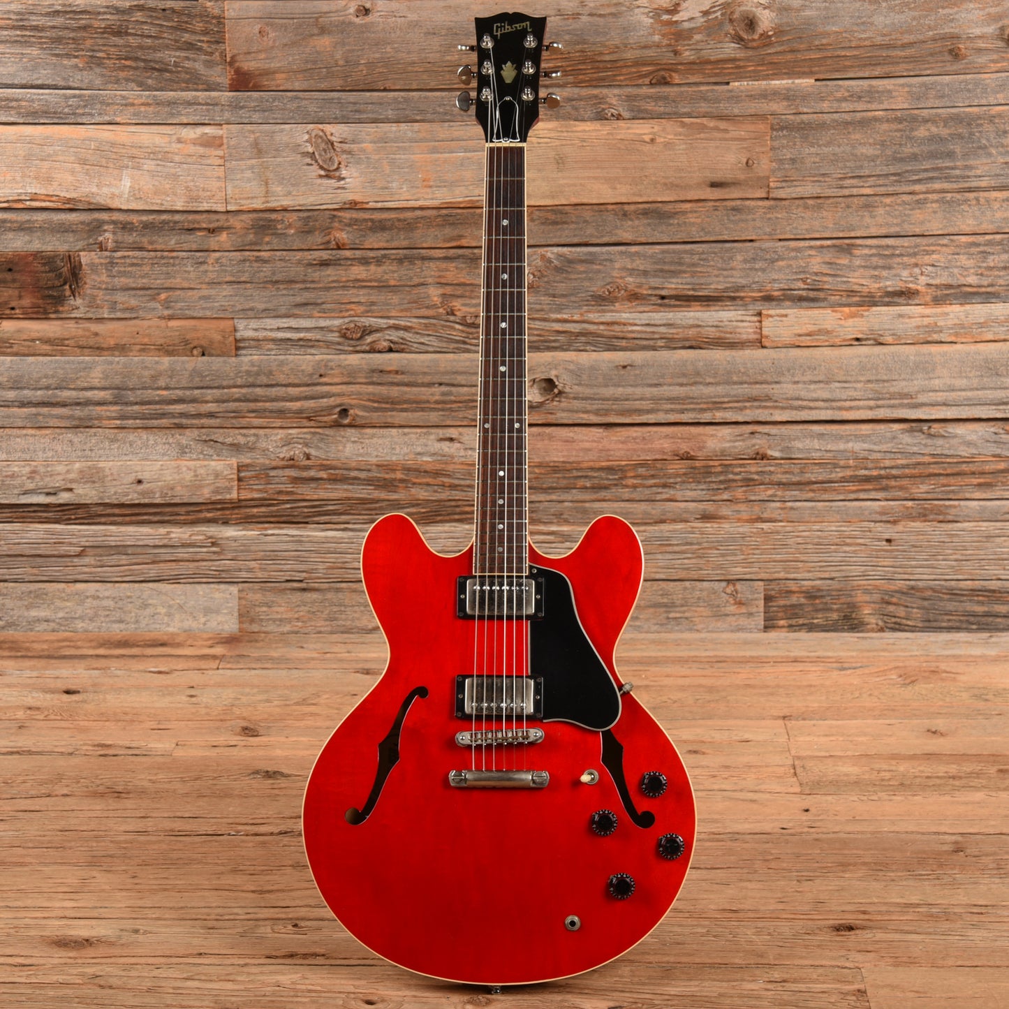 Gibson ES-335 Dot Reissue Cherry 1986 Electric Guitars / Semi-Hollow