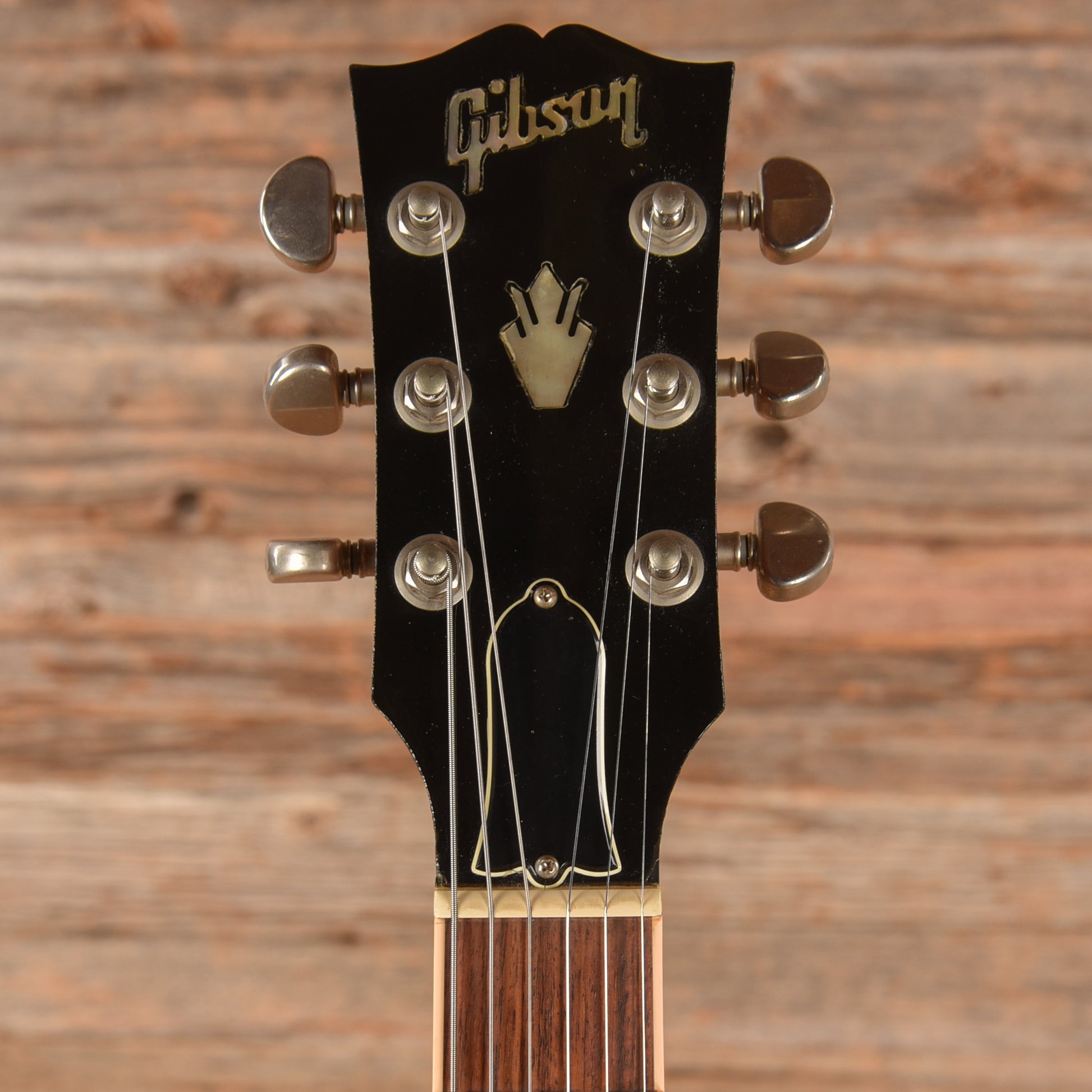 Gibson ES-335 Dot Reissue Sunburst 2004 Electric Guitars / Semi-Hollow