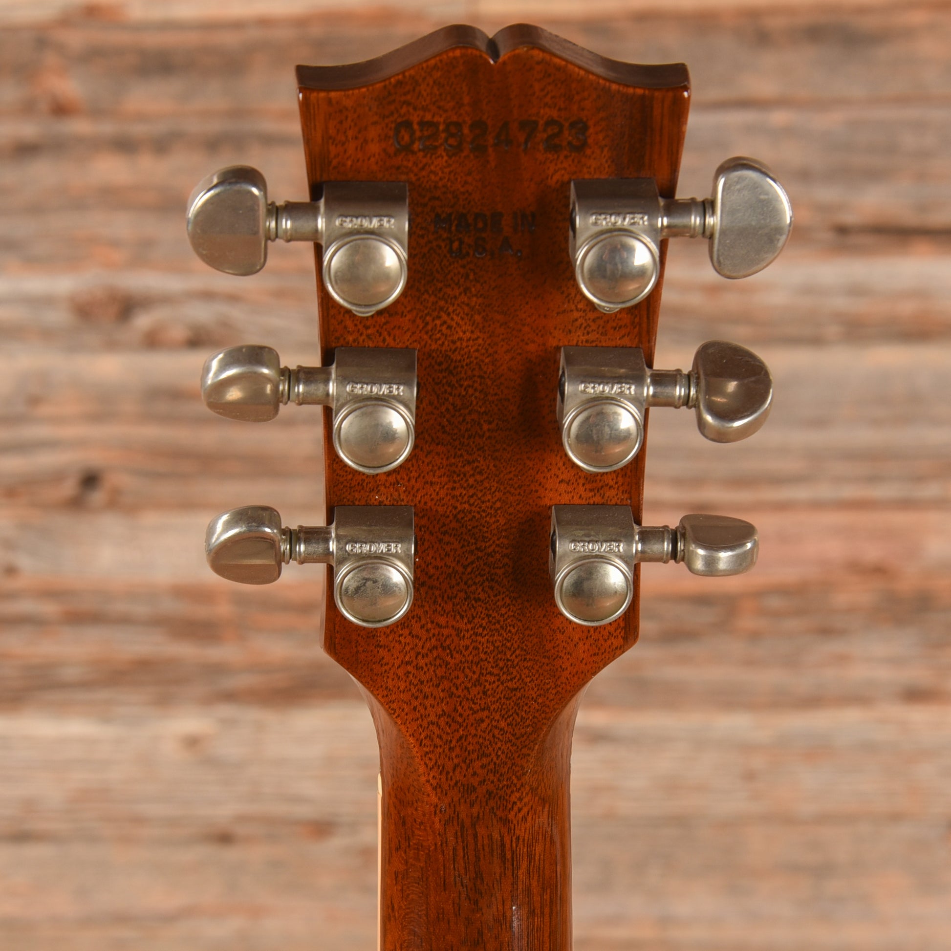 Gibson ES-335 Dot Reissue Sunburst 2004 Electric Guitars / Semi-Hollow