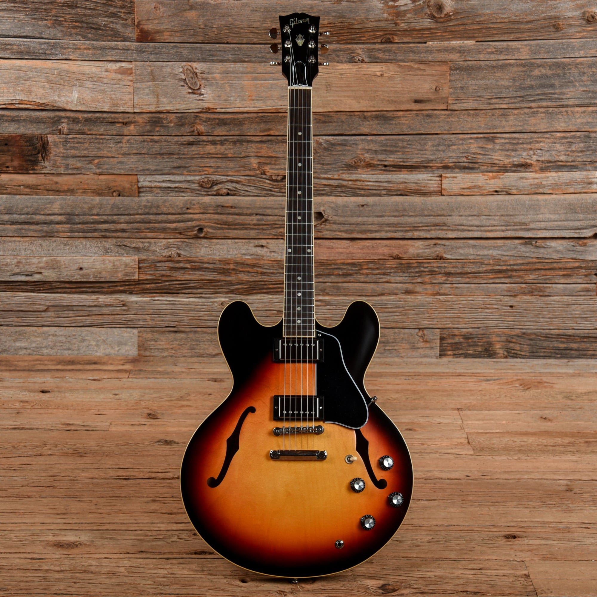 Gibson ES-335 Dot Satin Sunburst 2019 Electric Guitars / Semi-Hollow