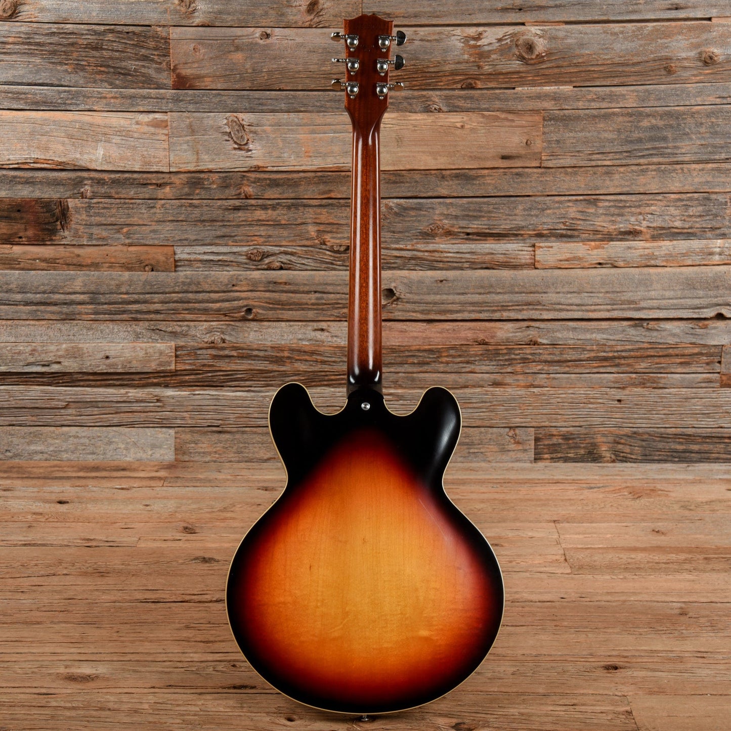 Gibson ES-335 Dot Satin Sunburst 2019 Electric Guitars / Semi-Hollow