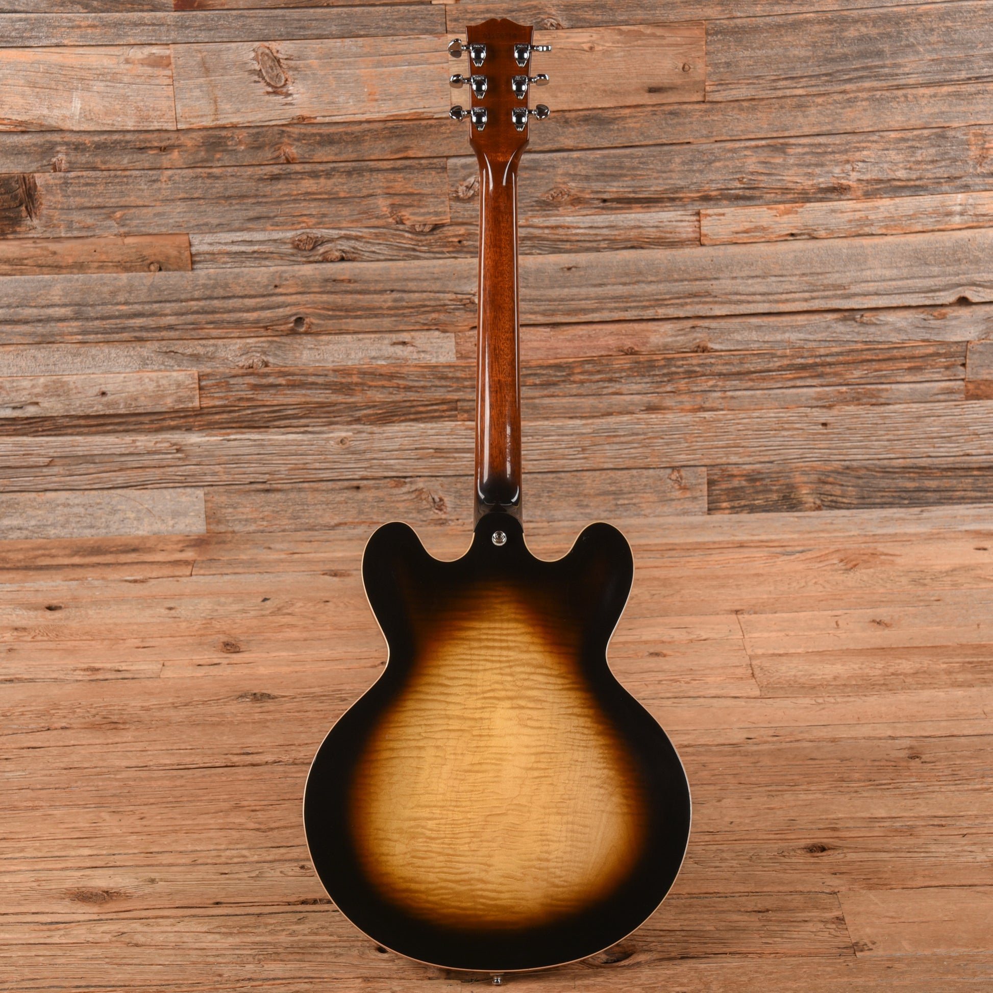 Gibson ES-335 Dot Sunburst 2006 Electric Guitars / Semi-Hollow