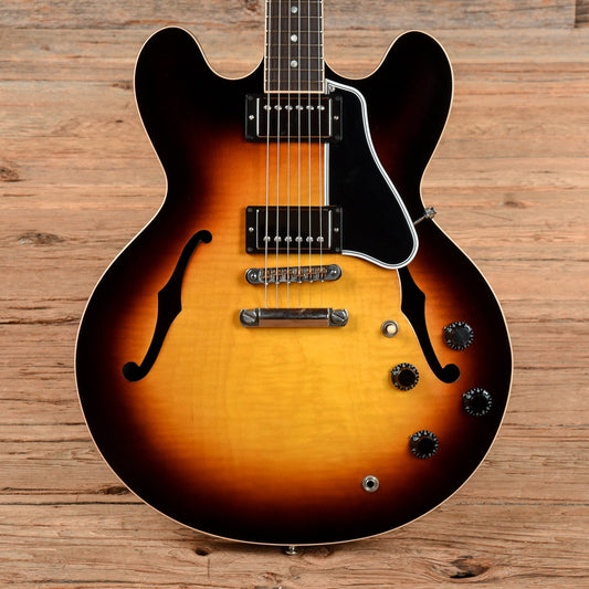 Gibson ES-335 Dot Sunburst 2013 Electric Guitars / Semi-Hollow