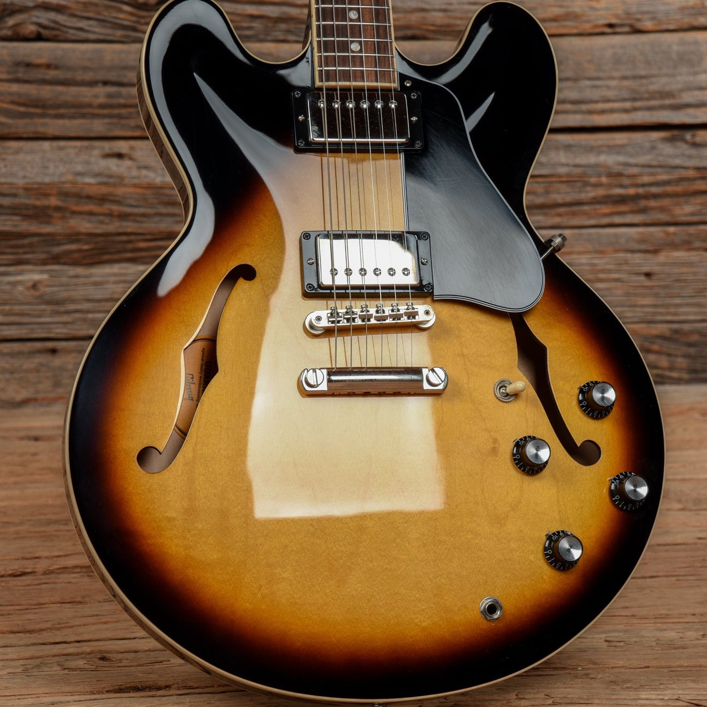 Gibson ES-335 Dot Sunburst 2021 Electric Guitars / Semi-Hollow