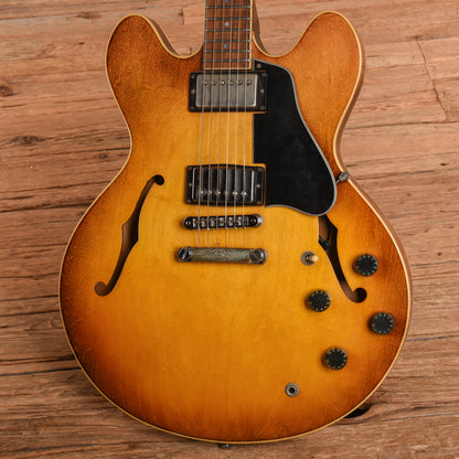 Gibson ES-335 Pro Sunburst 1981 Electric Guitars / Semi-Hollow