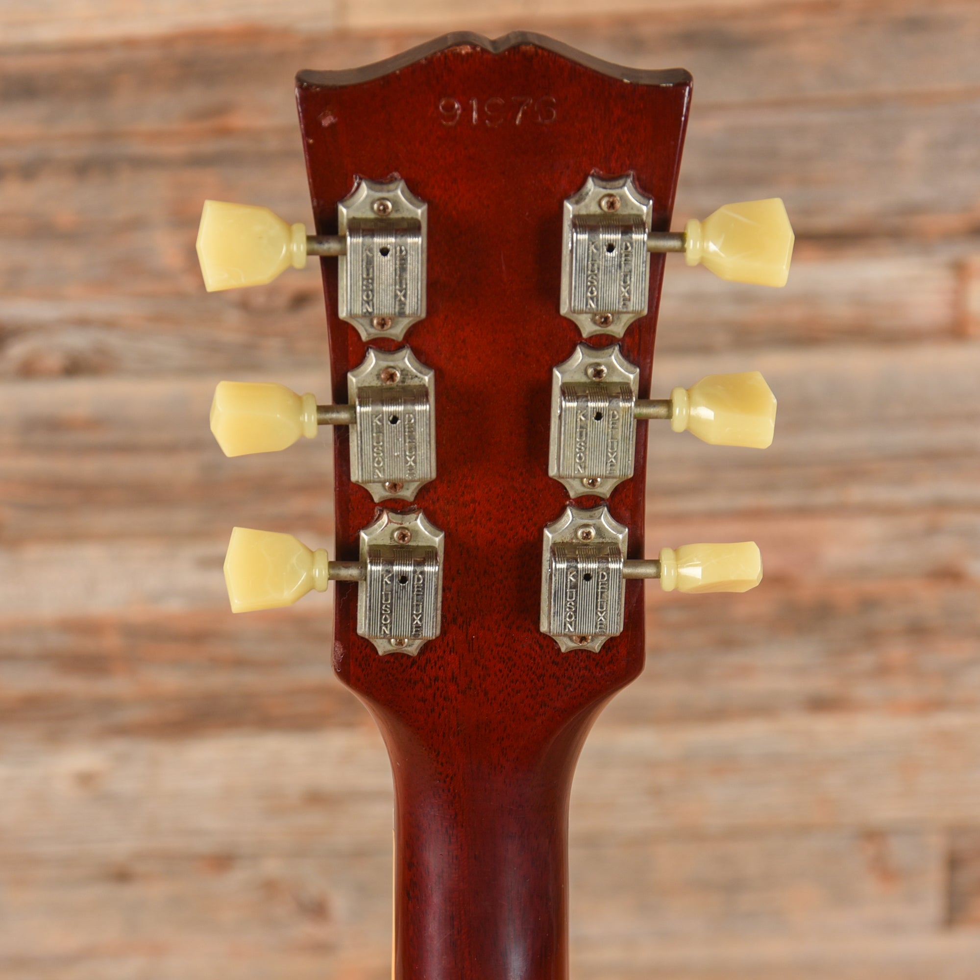 Gibson ES-335 (re-neck) Cherry 1968 Electric Guitars / Semi-Hollow