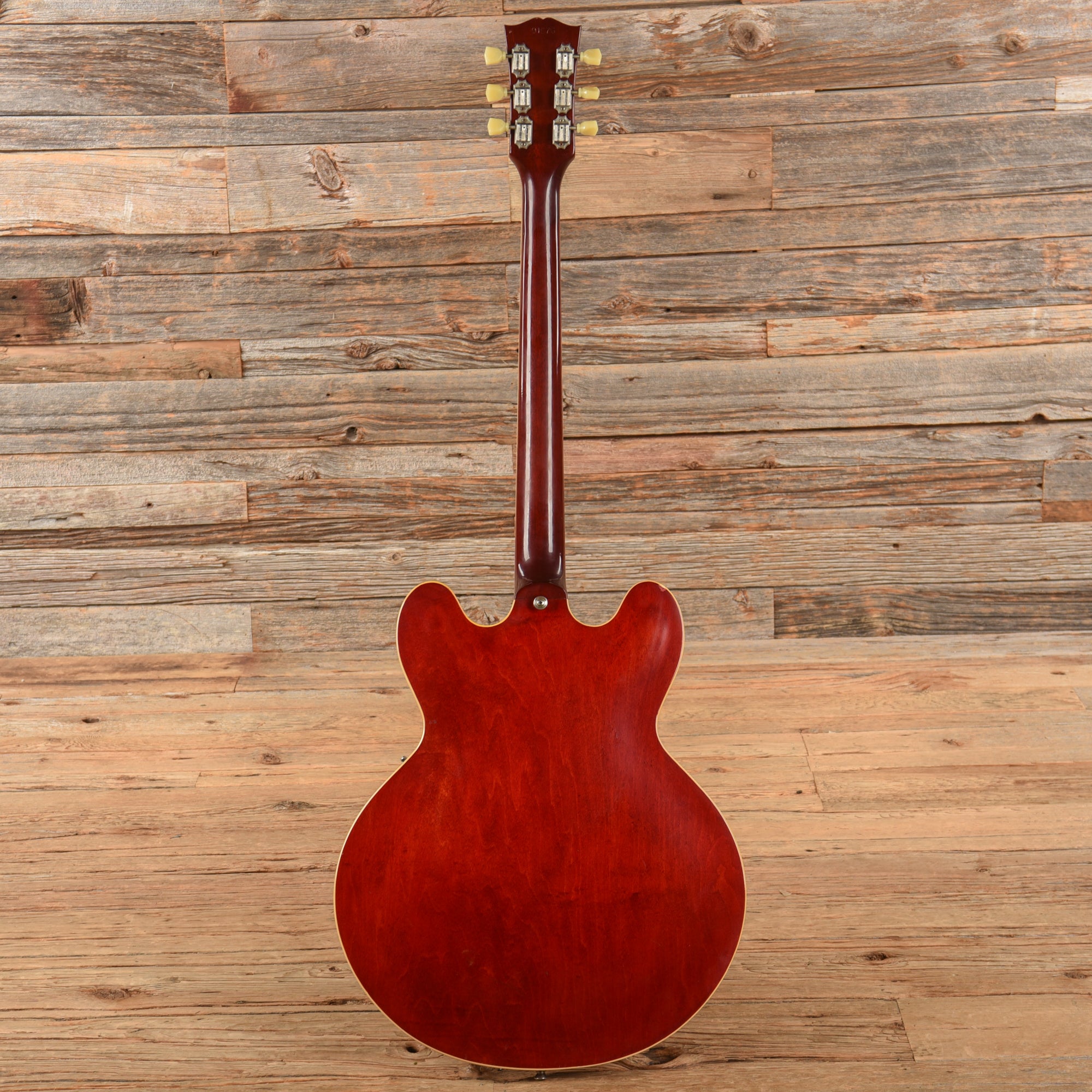 Gibson ES-335 (re-neck) Cherry 1968 Electric Guitars / Semi-Hollow