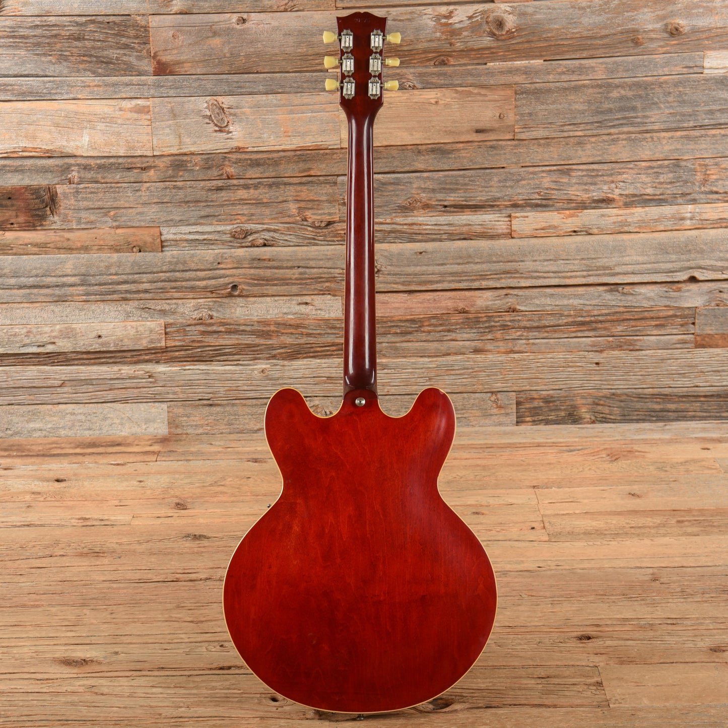 Gibson ES-335 (re-neck) Cherry 1968 Electric Guitars / Semi-Hollow