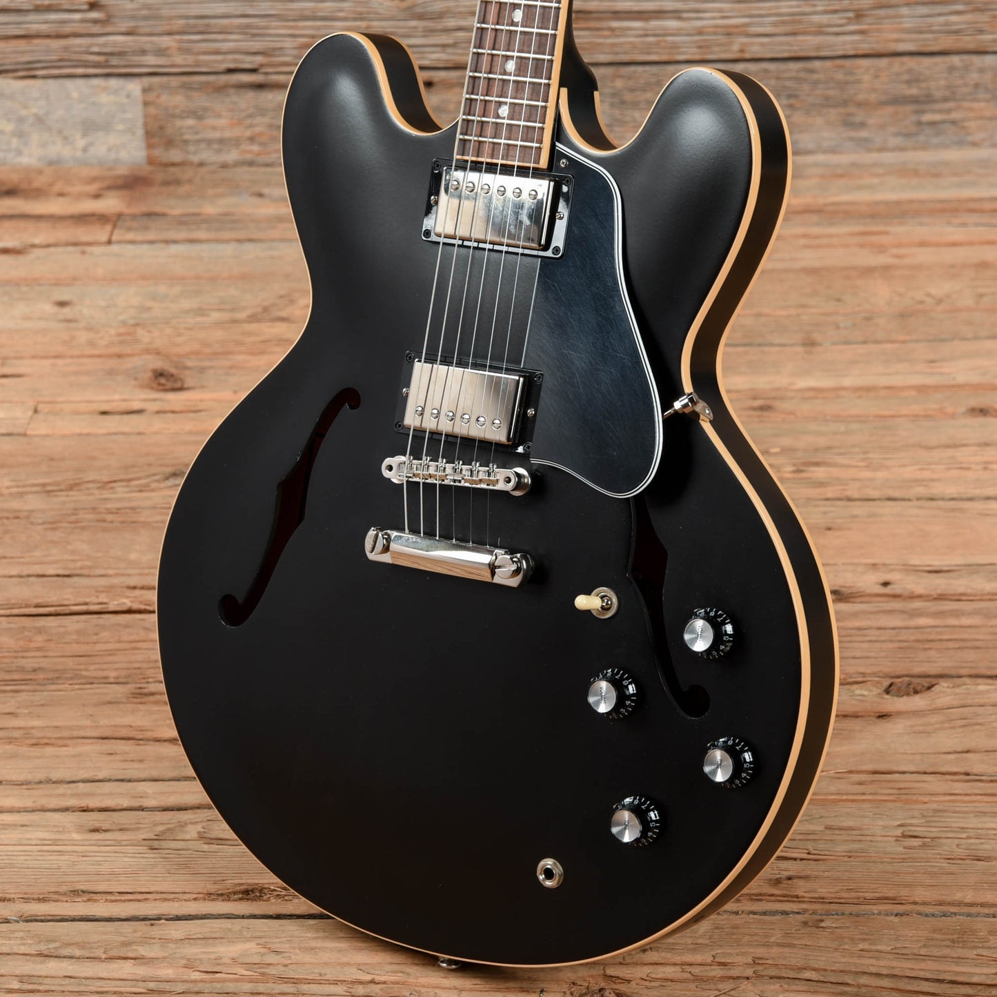 Gibson ES-335 Satin Ebony 2019 Electric Guitars / Semi-Hollow