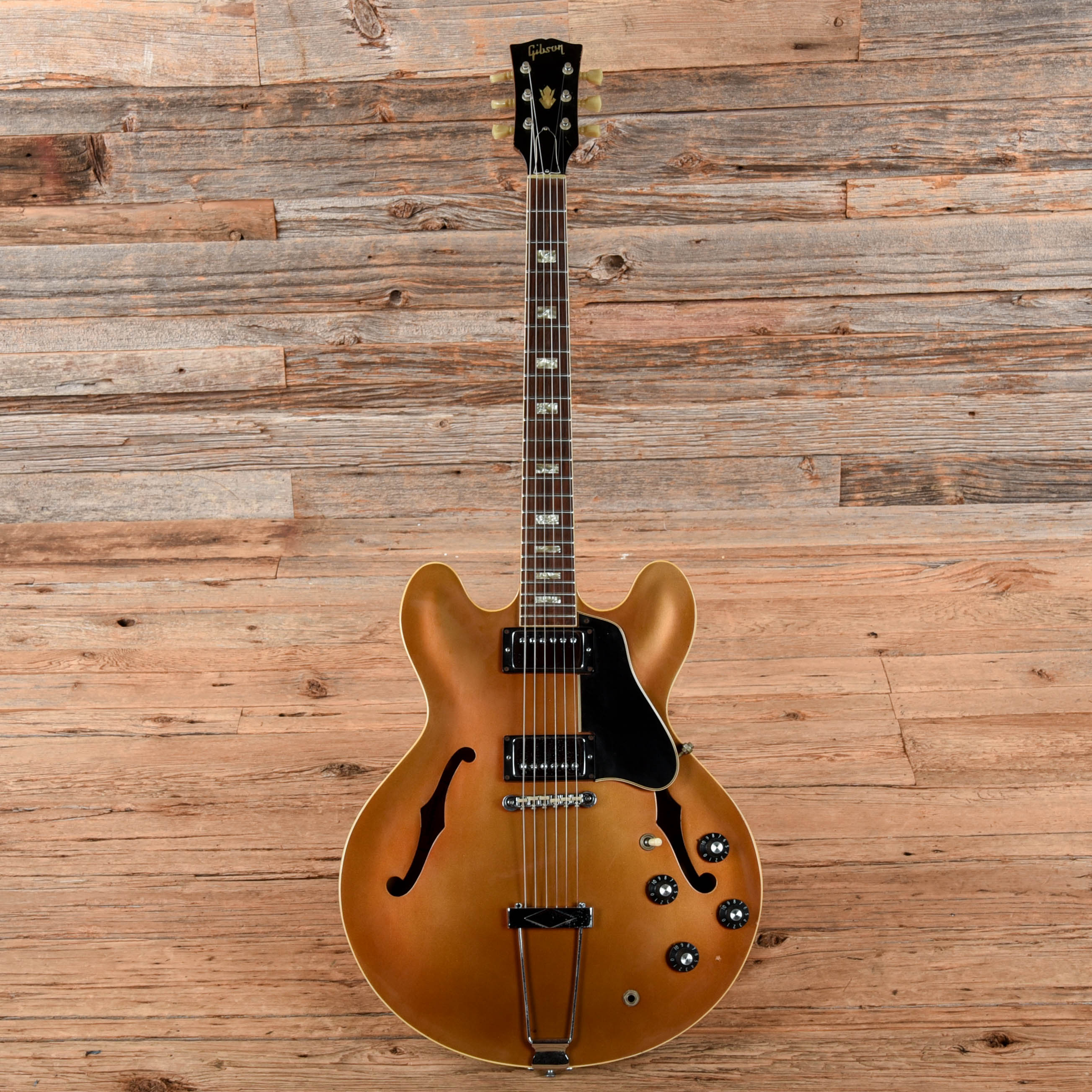 Gibson ES-335 Sparkling Burgundy 1968 Electric Guitars / Semi-Hollow