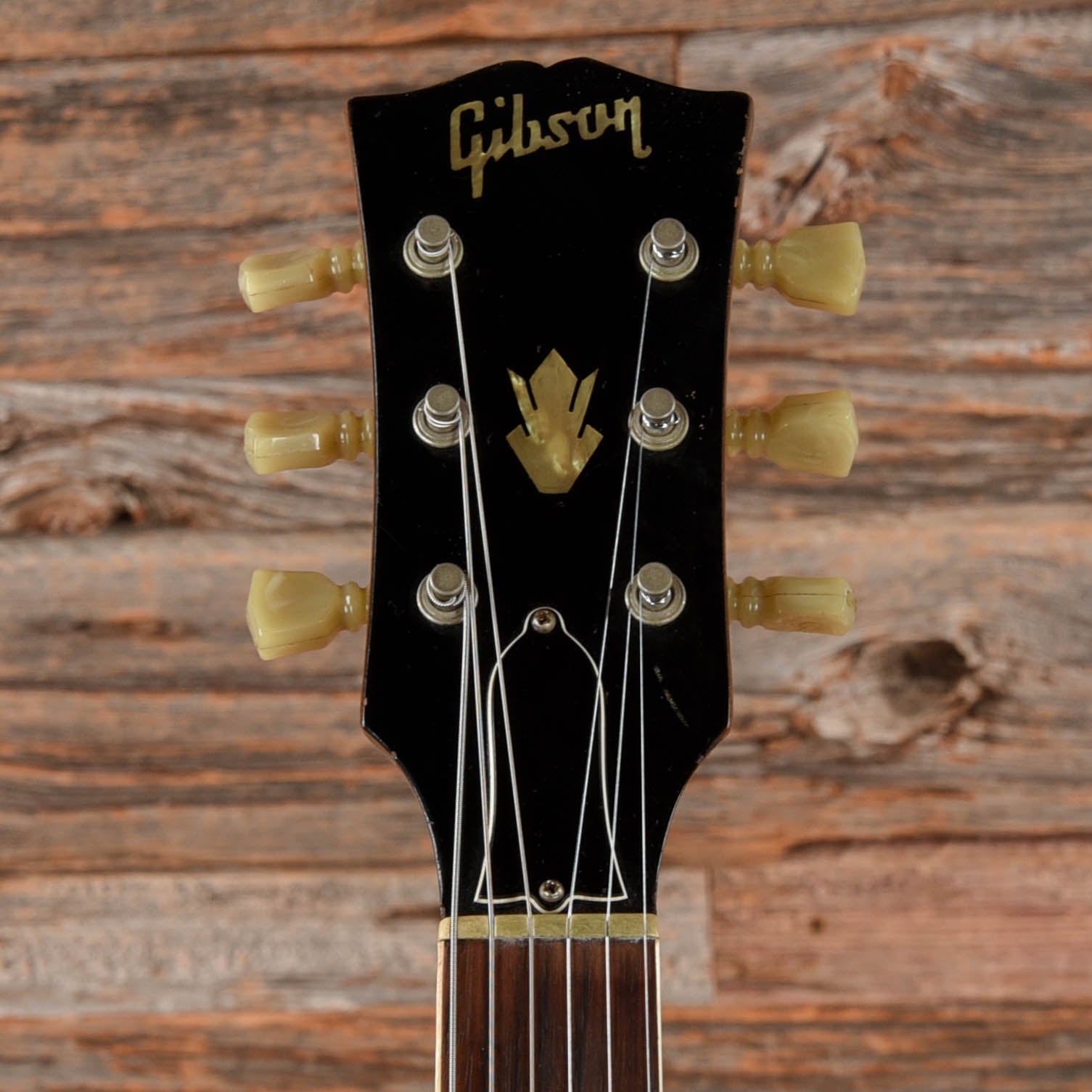 Gibson ES-335 Sparkling Burgundy 1968 Electric Guitars / Semi-Hollow