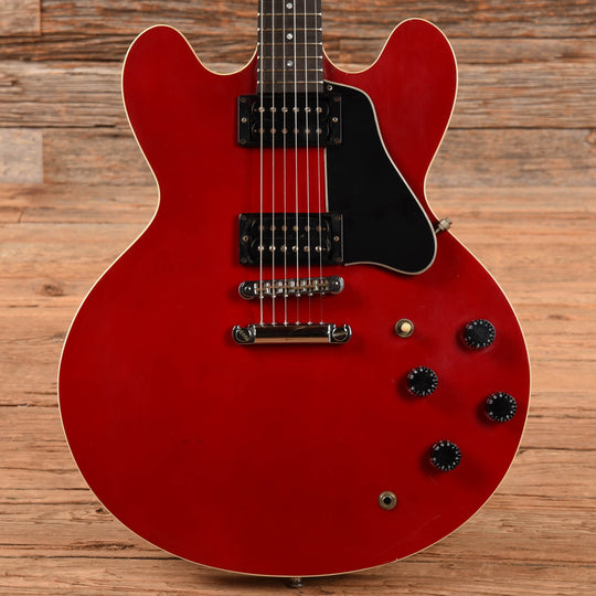 Gibson ES-335 Studio Cherry 1986 Electric Guitars / Semi-Hollow