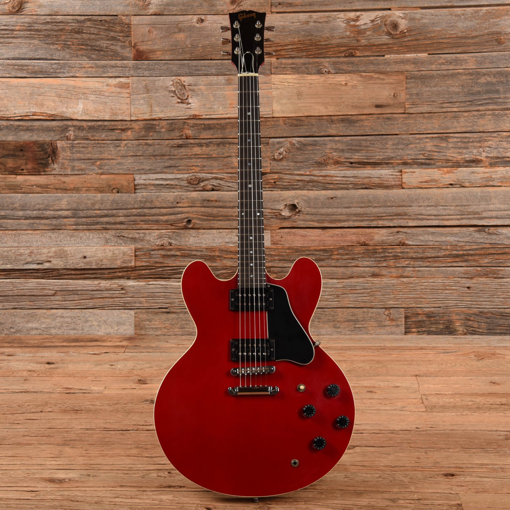Gibson ES-335 Studio Cherry 1986 Electric Guitars / Semi-Hollow