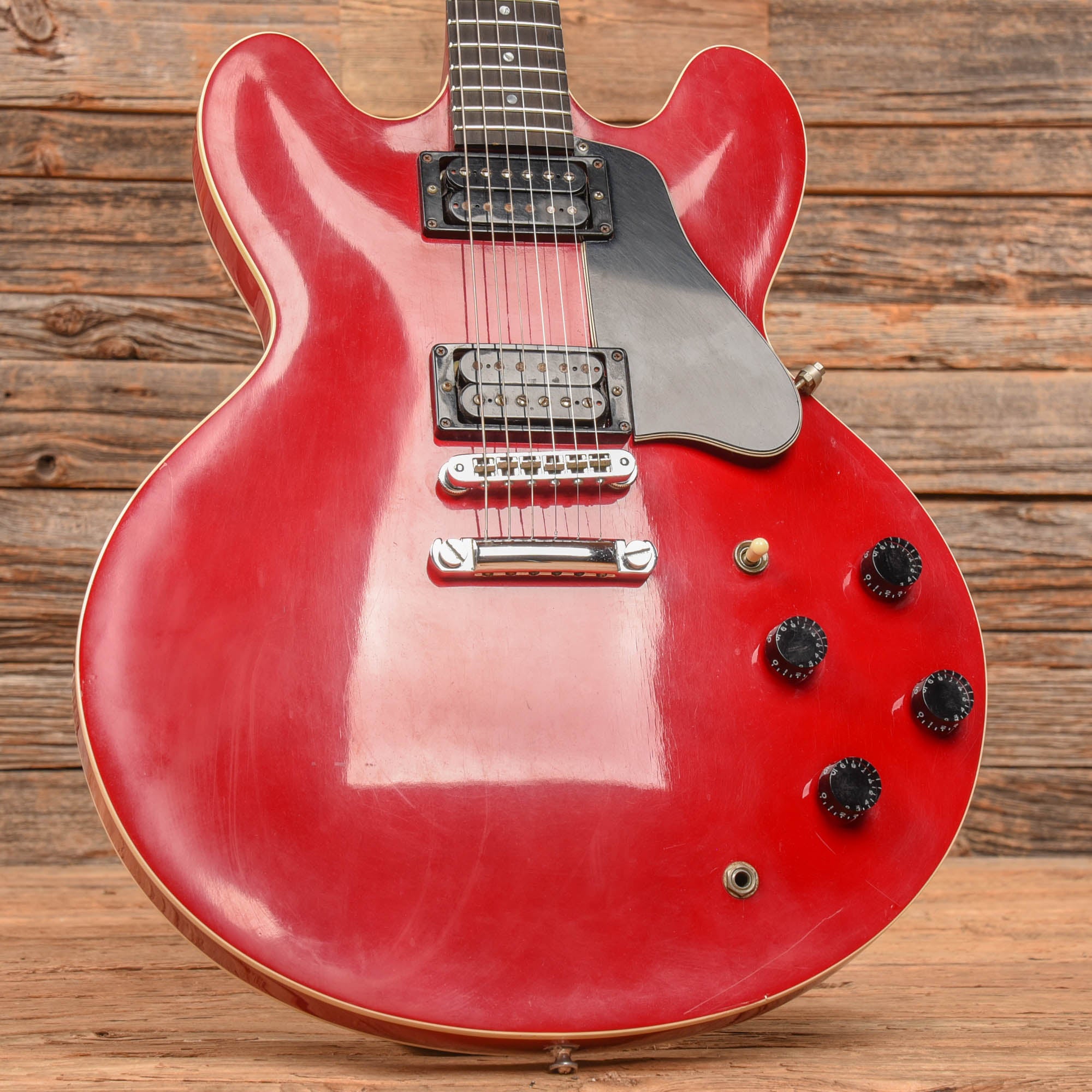 Gibson ES-335 Studio Cherry 1986 Electric Guitars / Semi-Hollow