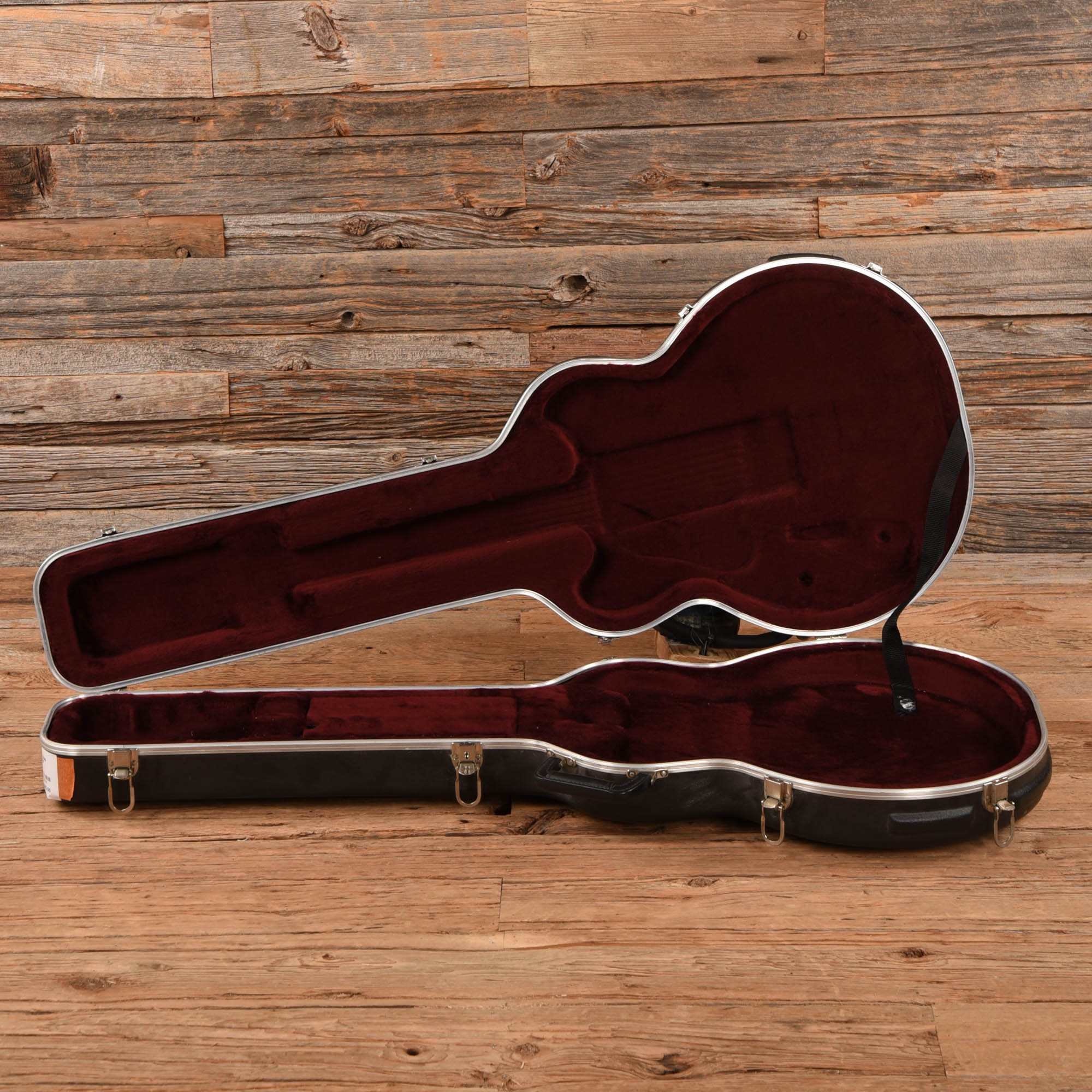 Gibson ES-335 Studio Cherry 1986 Electric Guitars / Semi-Hollow