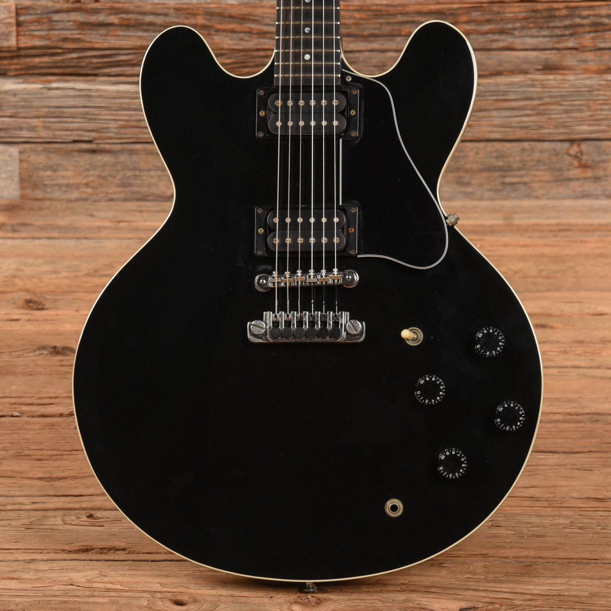 Gibson ES-335 Studio Ebony 1991 Electric Guitars / Semi-Hollow