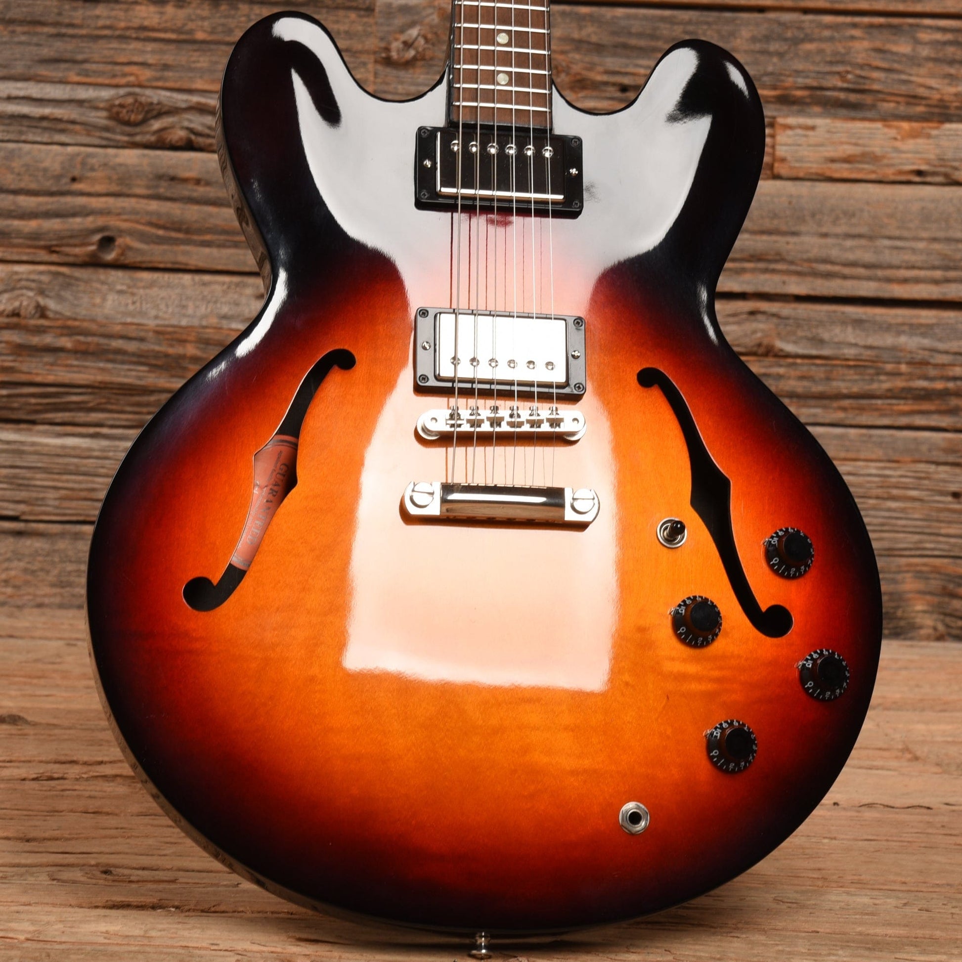 Gibson ES-335 Studio Sunburst 2016 Electric Guitars / Semi-Hollow