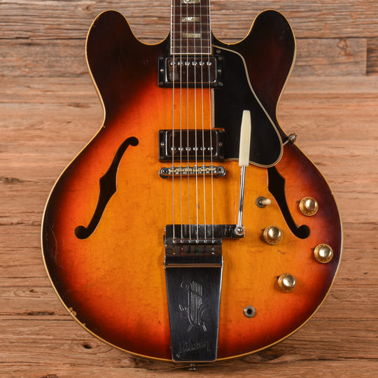 Gibson ES-335 Sunburst 1965 Electric Guitars / Semi-Hollow