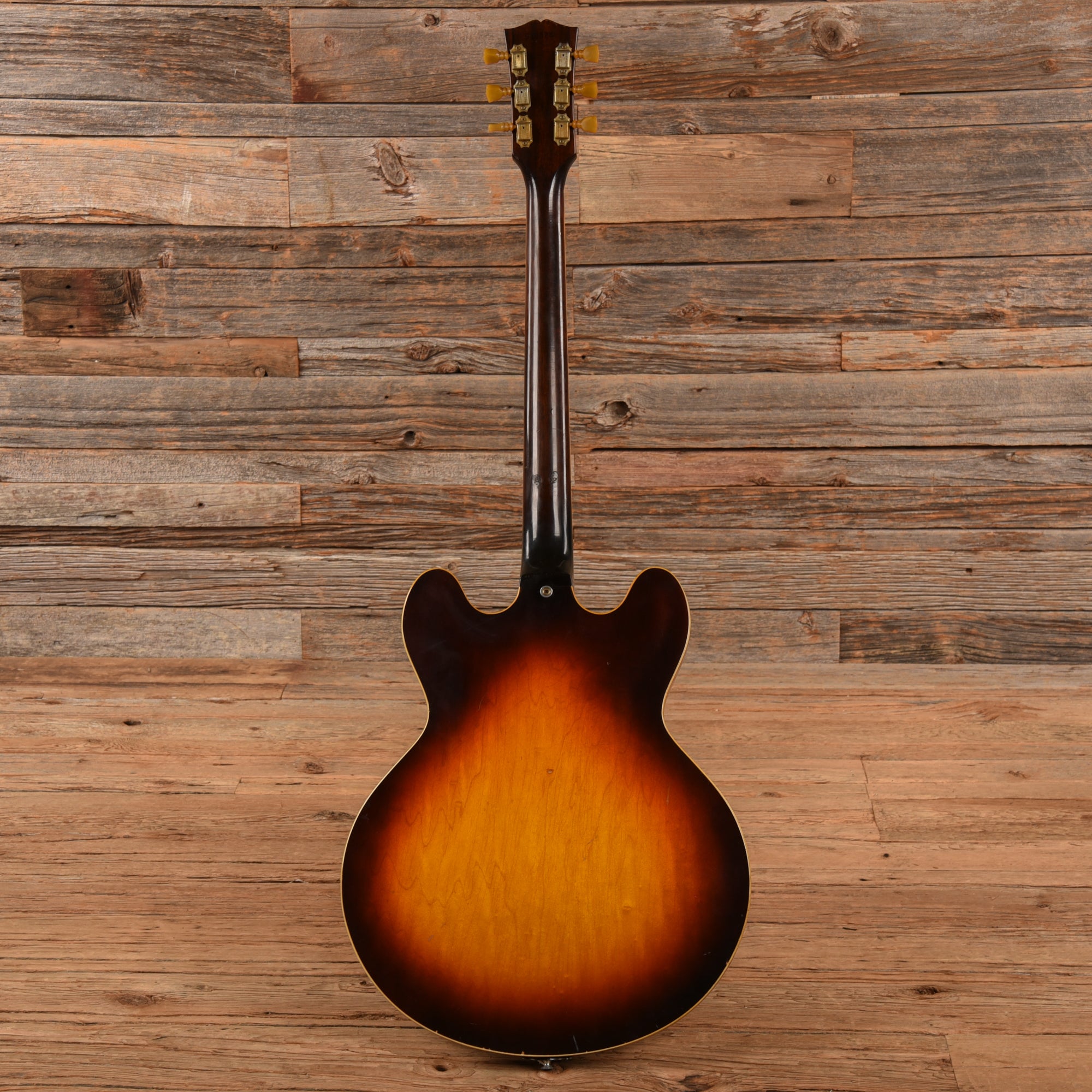 Gibson ES-335 Sunburst 1968 Electric Guitars / Semi-Hollow