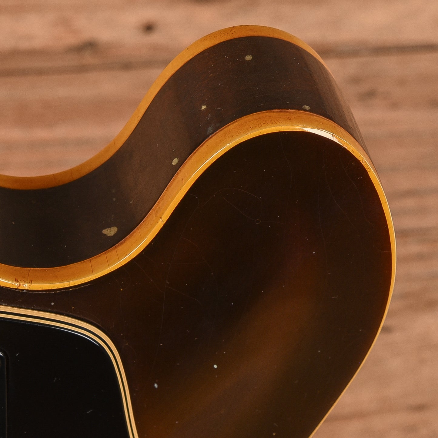 Gibson ES-335 Sunburst 1968 Electric Guitars / Semi-Hollow