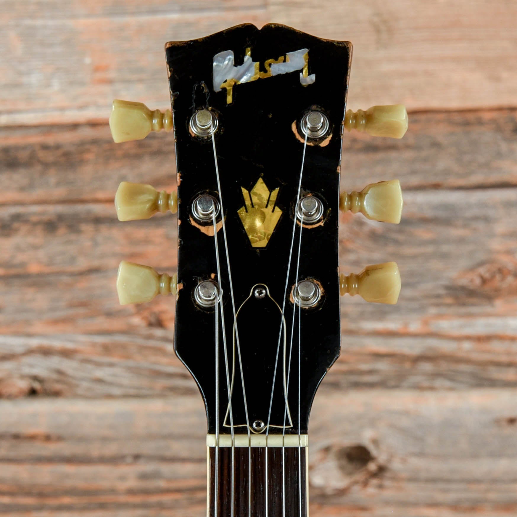 Gibson ES-335 Sunburst 1969 Electric Guitars / Semi-Hollow