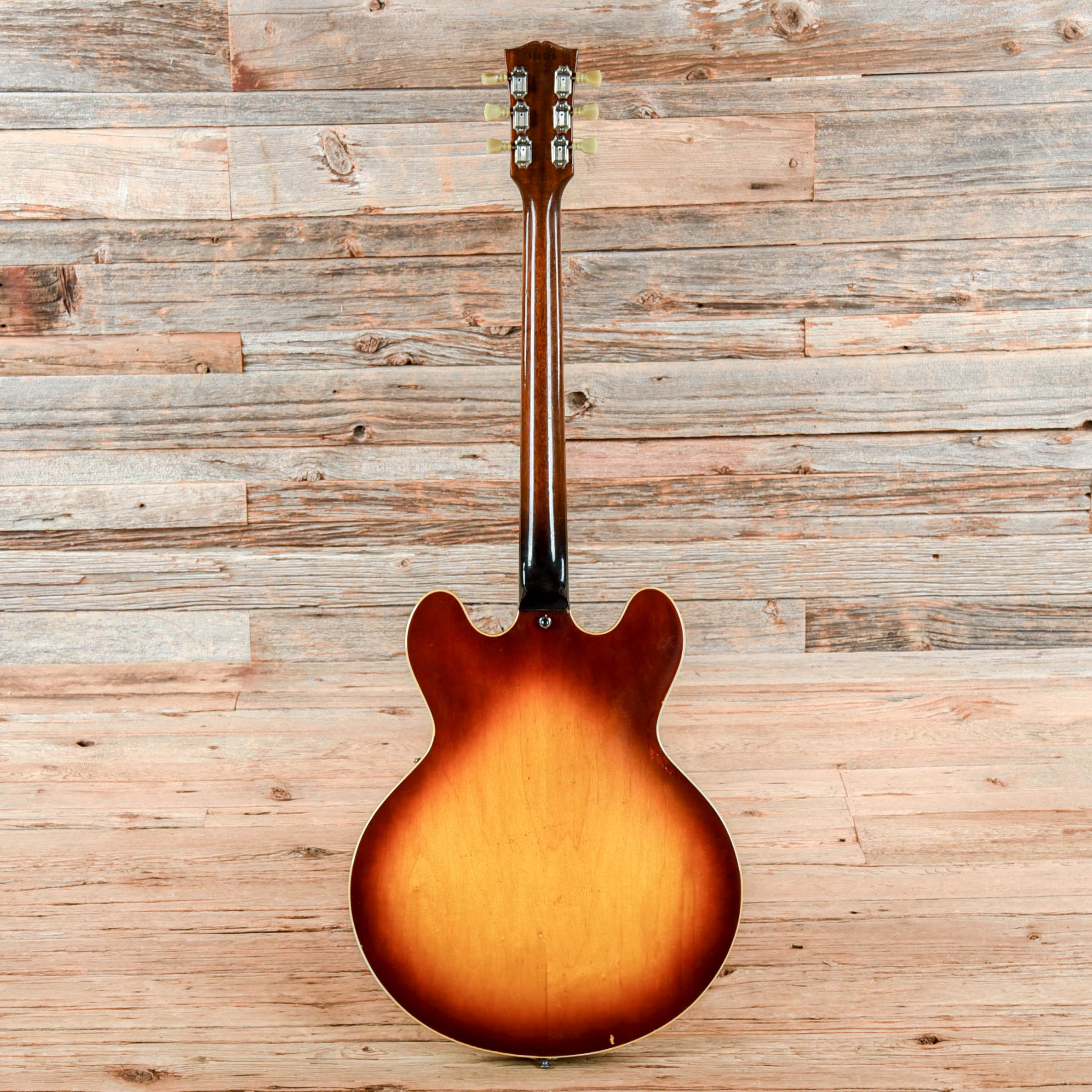 Gibson ES-335 Sunburst 1969 Electric Guitars / Semi-Hollow