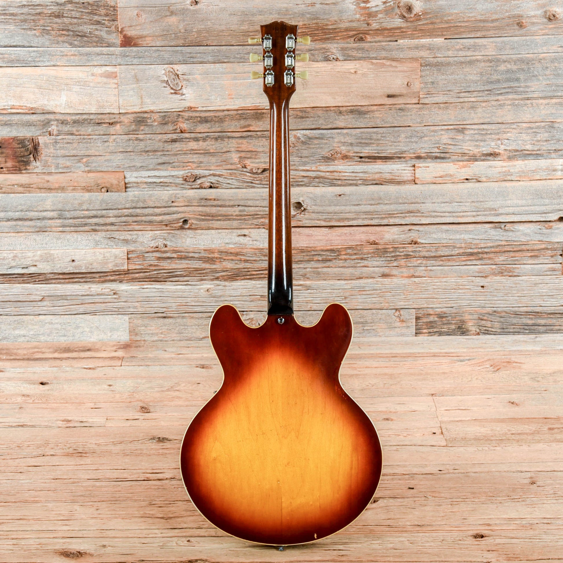 Gibson ES-335 Sunburst 1969 Electric Guitars / Semi-Hollow