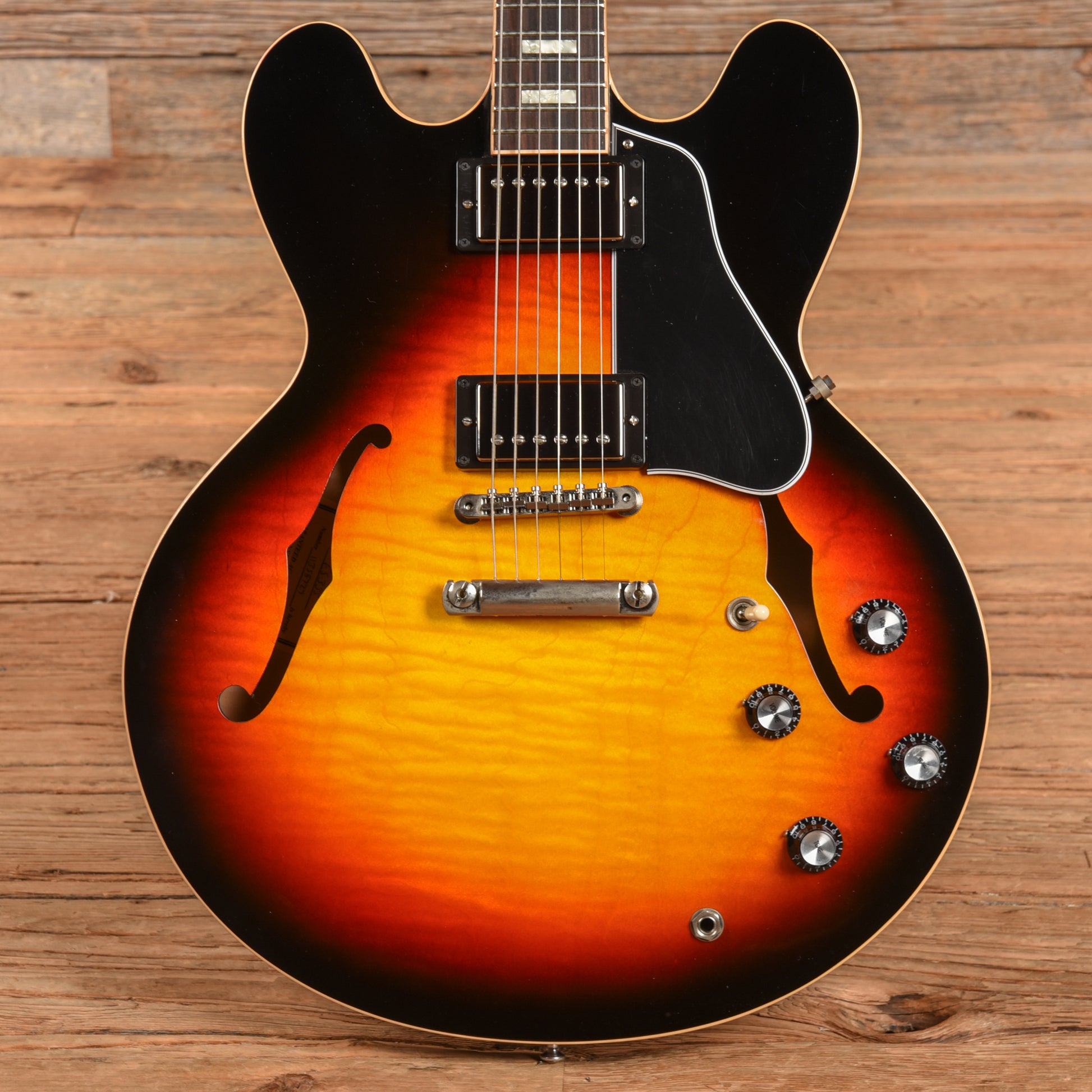 Gibson ES-335 Sunburst 2018 Electric Guitars / Semi-Hollow