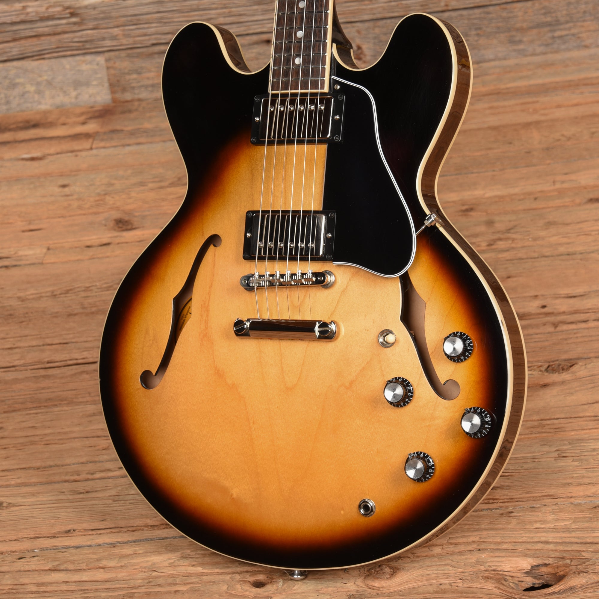Gibson ES-335 Sunburst 2021 Electric Guitars / Semi-Hollow