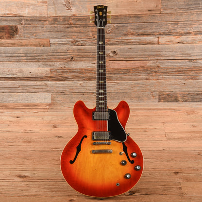 Gibson ES-335 Sunburst Refin 1963 Electric Guitars / Semi-Hollow