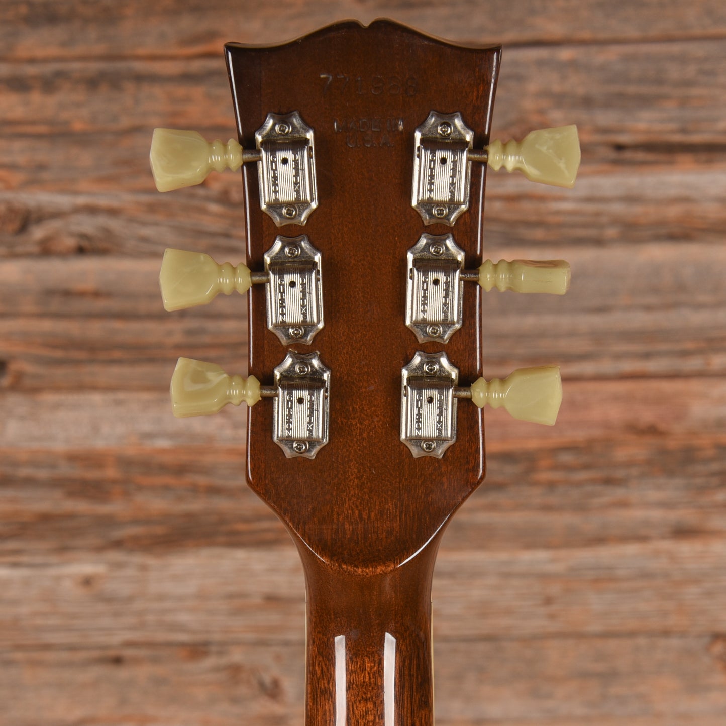 Gibson ES-335 Walnut 1971 Electric Guitars / Semi-Hollow