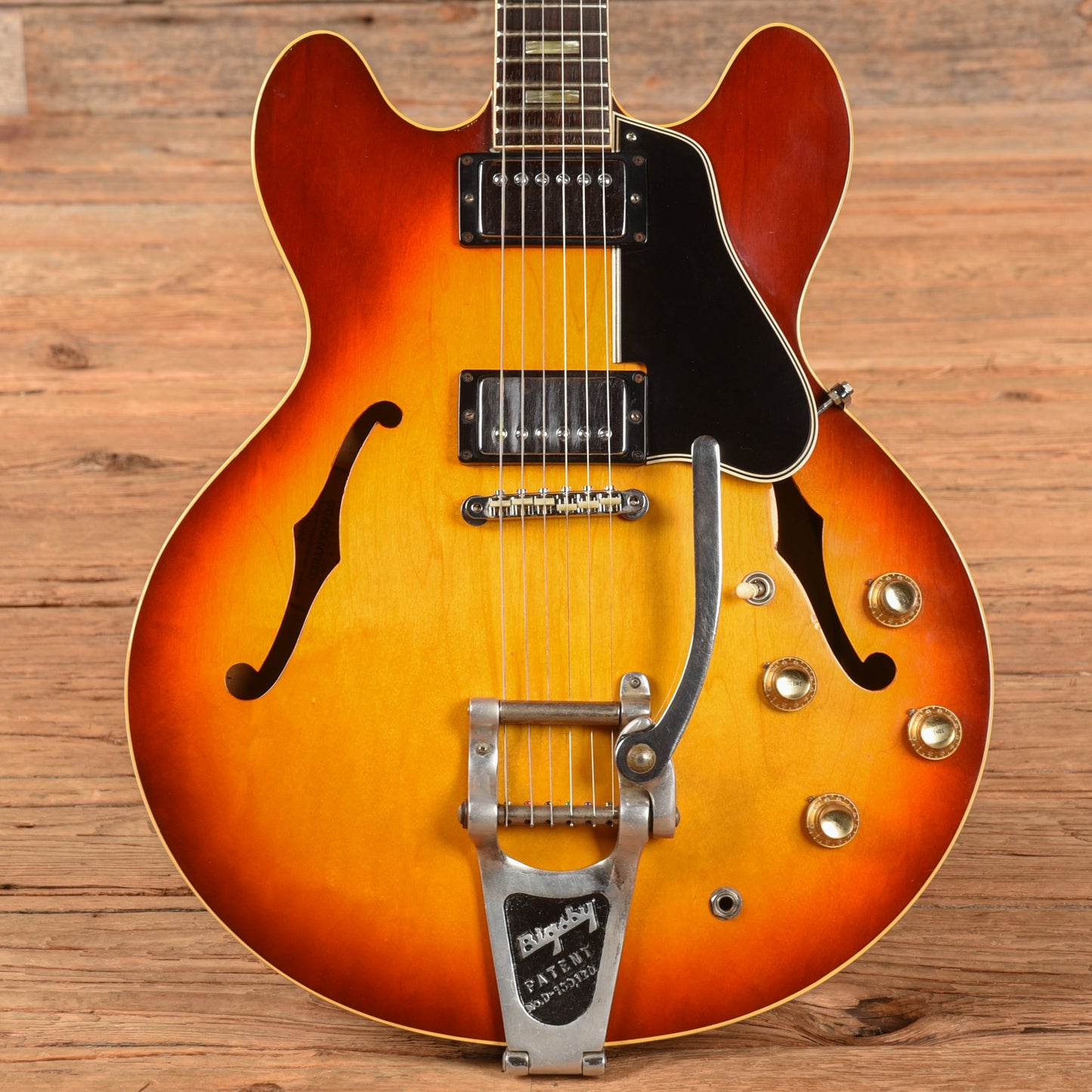Gibson ES-335TD Sunburst 1965 Electric Guitars / Semi-Hollow