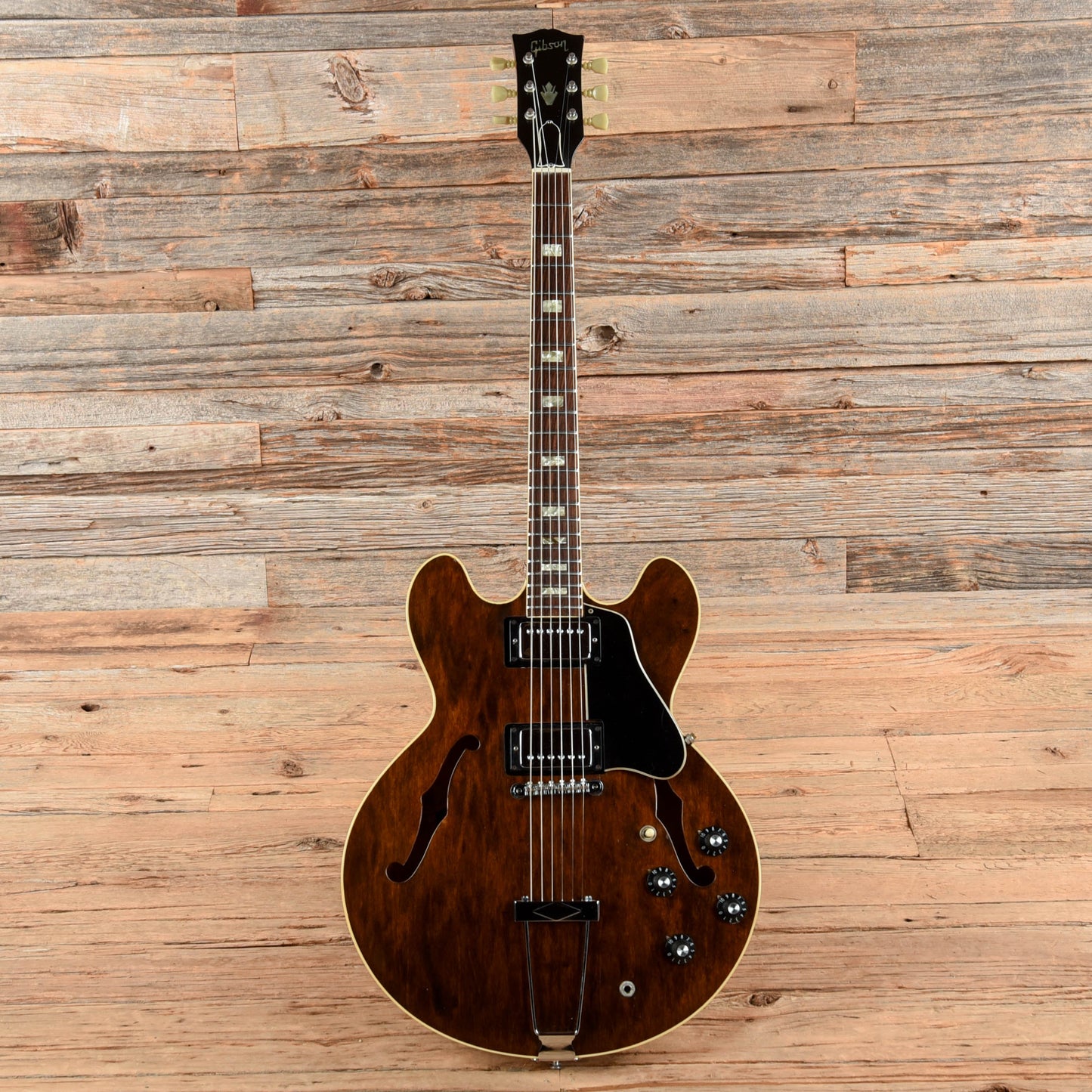 Gibson ES-335TD Walnut 1974 Electric Guitars / Semi-Hollow