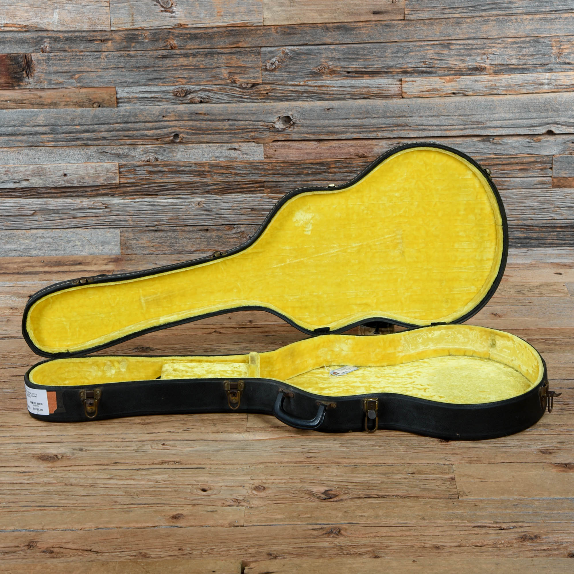 Gibson ES-335TDC Cherry 1971 Electric Guitars / Semi-Hollow