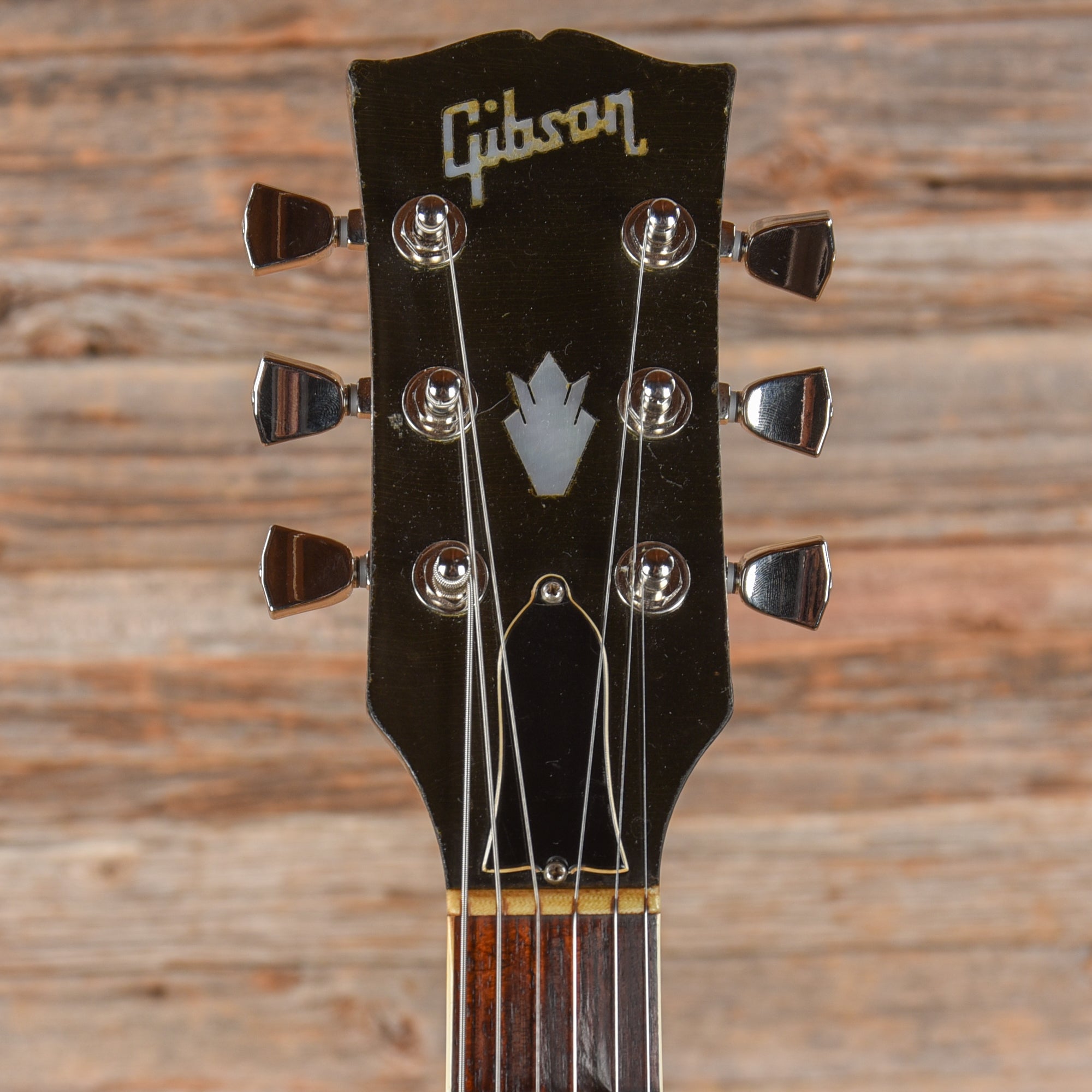 Gibson ES-335TDW Walnut 1973 Electric Guitars / Semi-Hollow